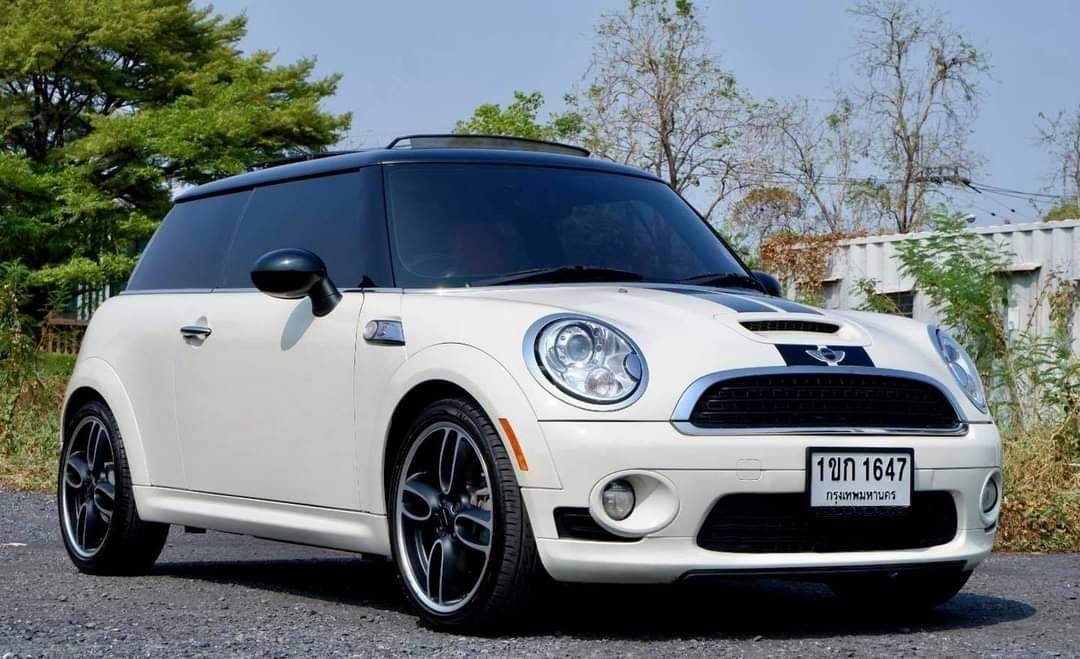 Mini Cooper S Look2 R56 ปี 2010