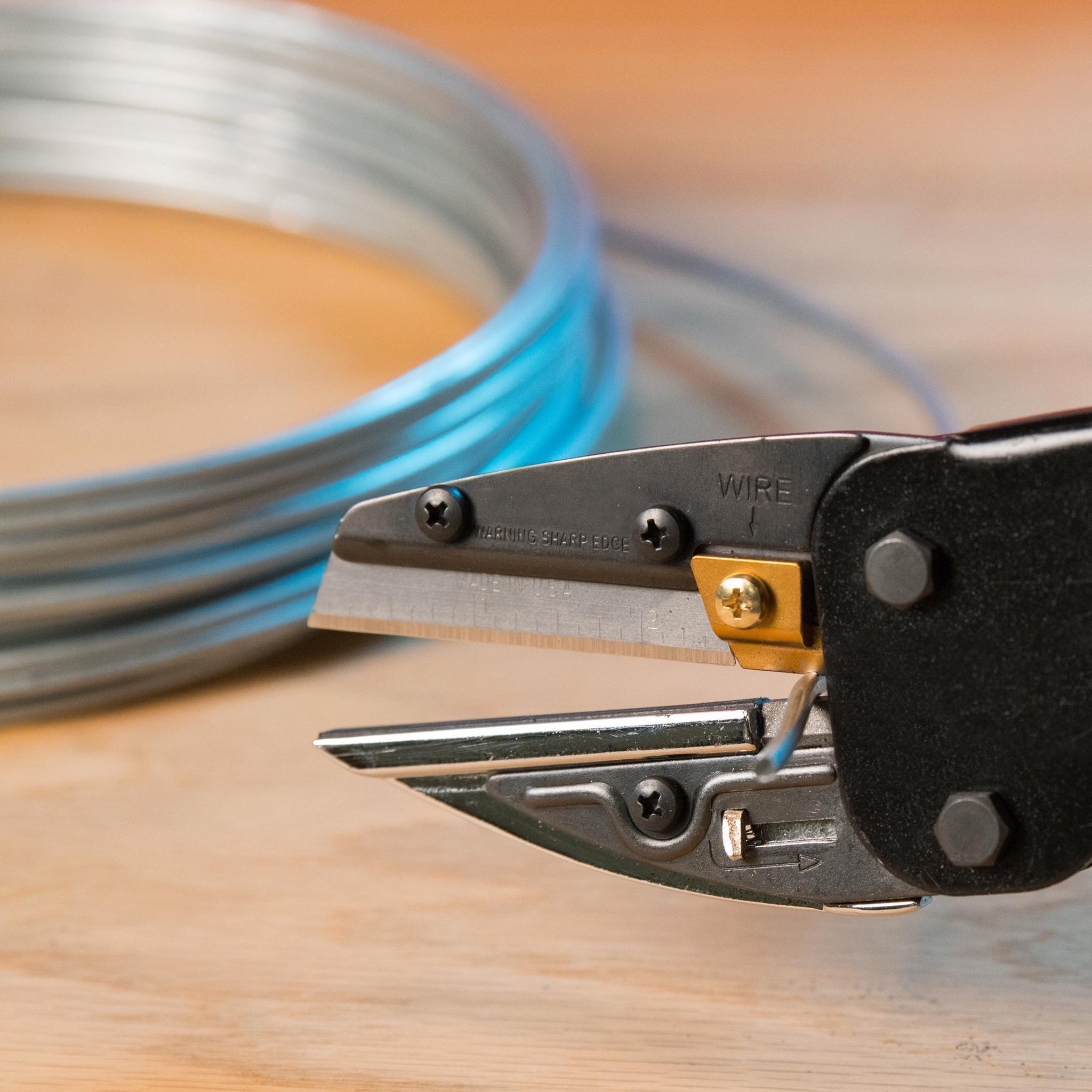 คีมตัด 3ระบบ ตัด กรีด ปลอก