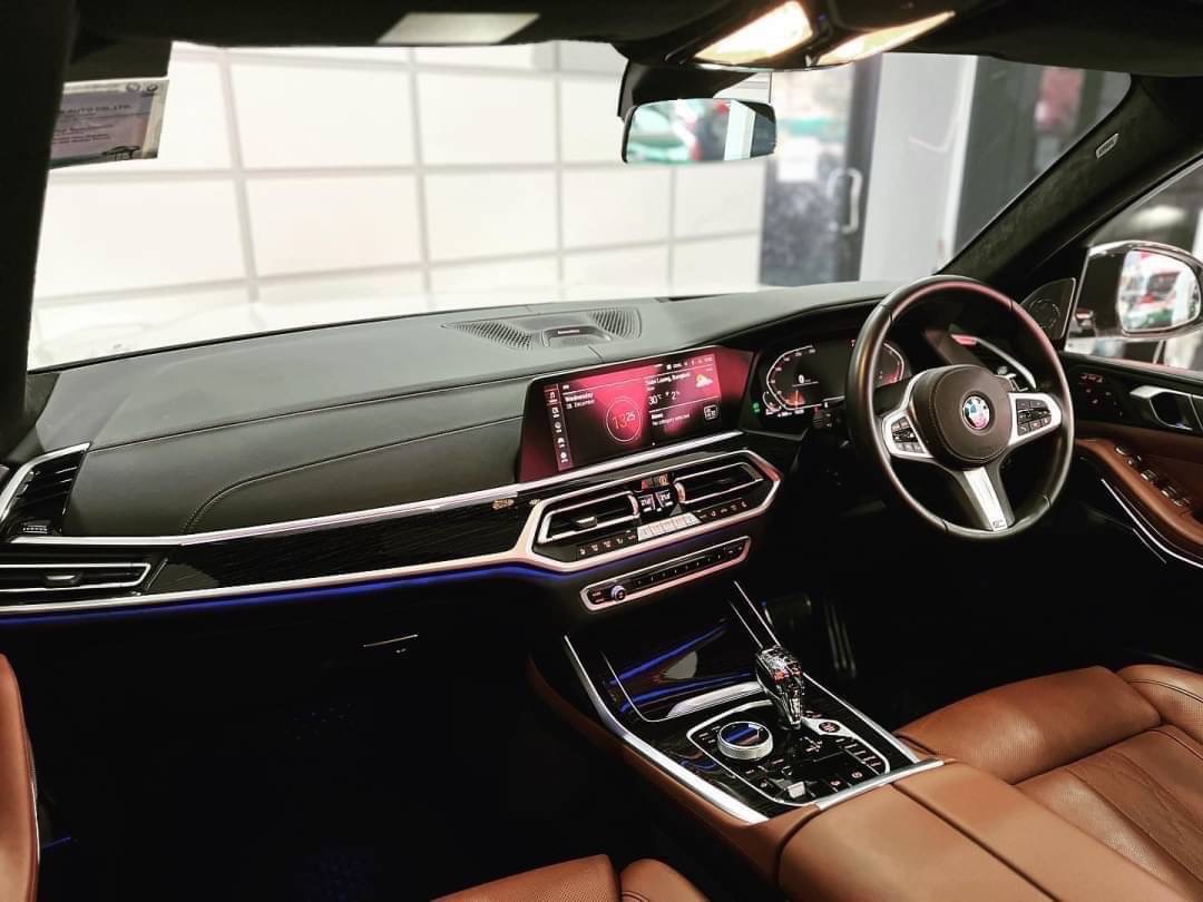 BMW X7 xDrive30d M Sport 3.0 V6 (G07) ปี 2021