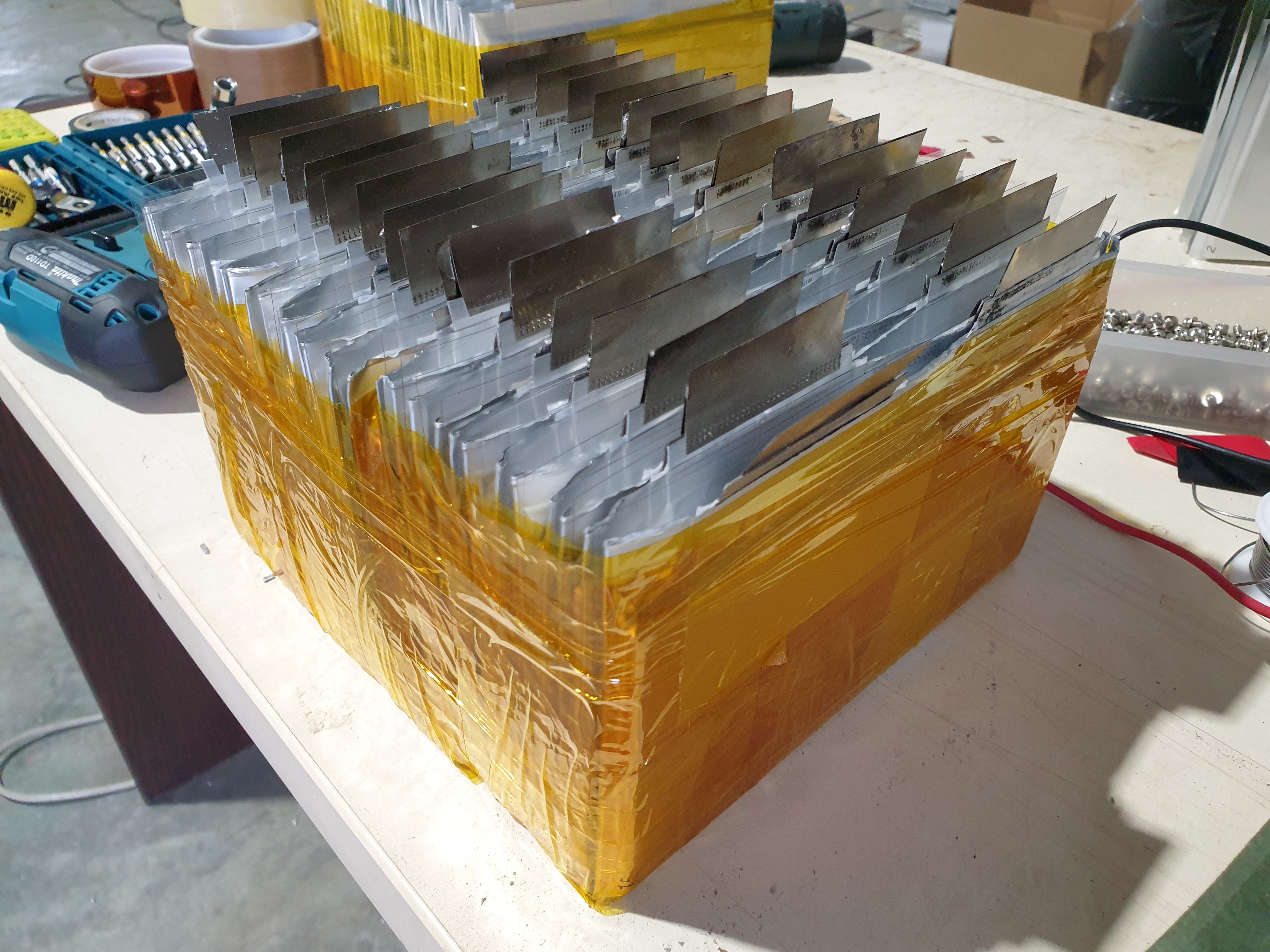Microvast 110v 15ah แบตเตอรี่ลิเทียมชนิดซอง ประกอบตามสั่ง