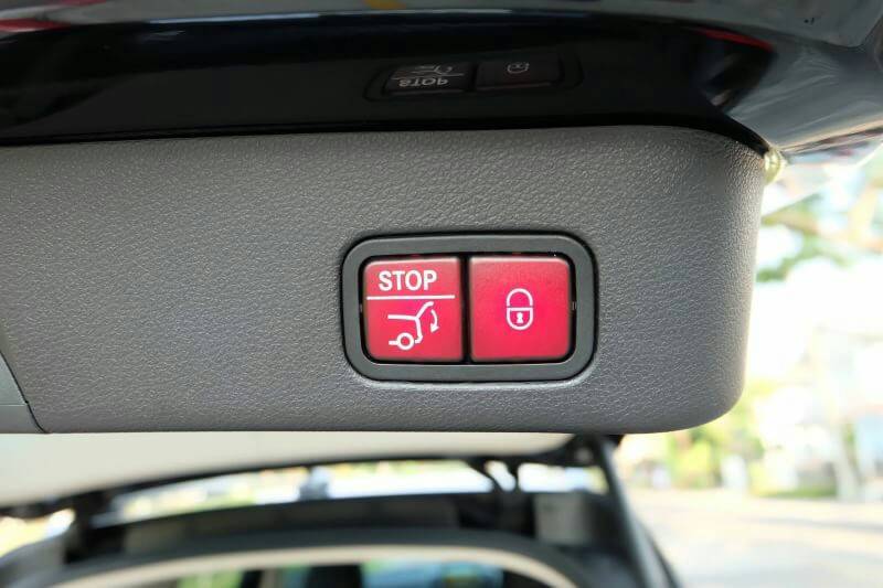 Mercedes Benz GLE 500e Plug In Hybrid AMG Sports Dynamic ปี 2016**SOLD OUT**