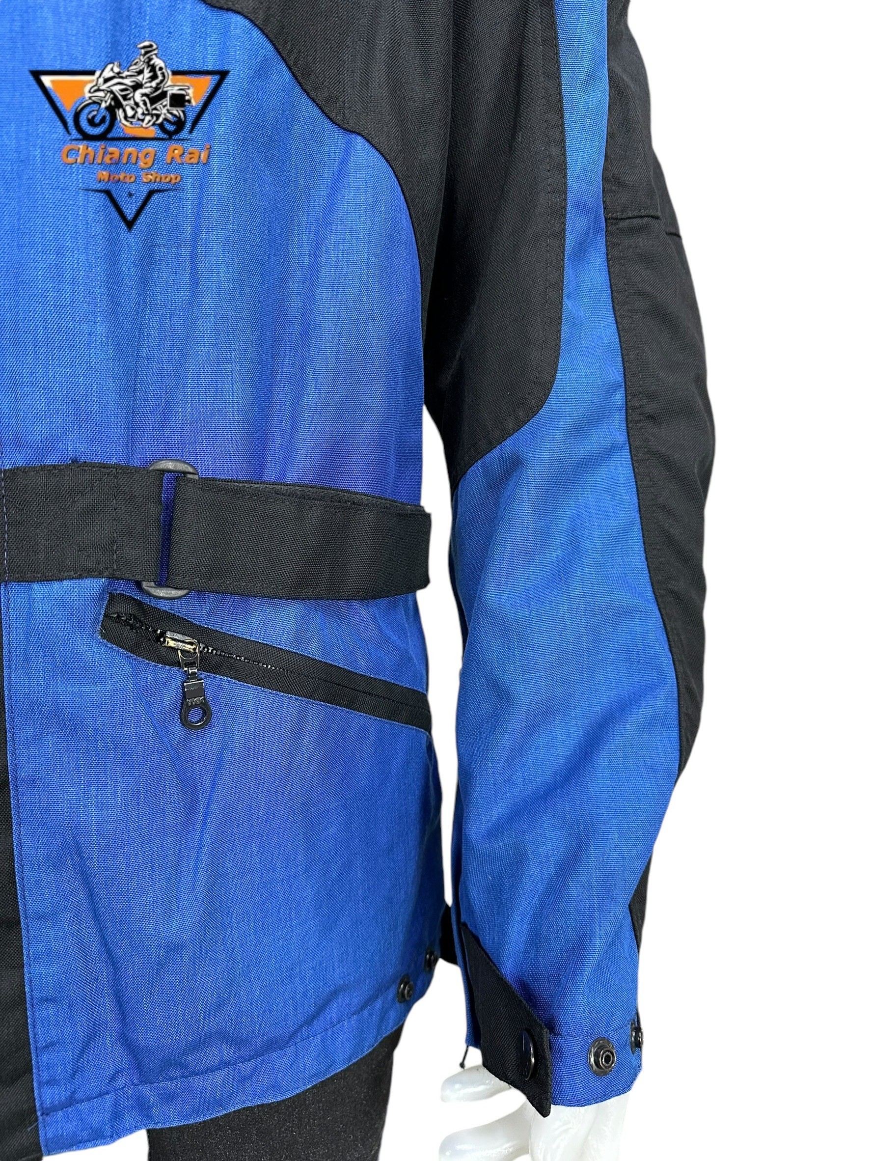 เสื้อขี่มอเตอร์ไซด์( มือสอง) RCTA 667 อก 56" ยาว 30"(2XL) **dainese**