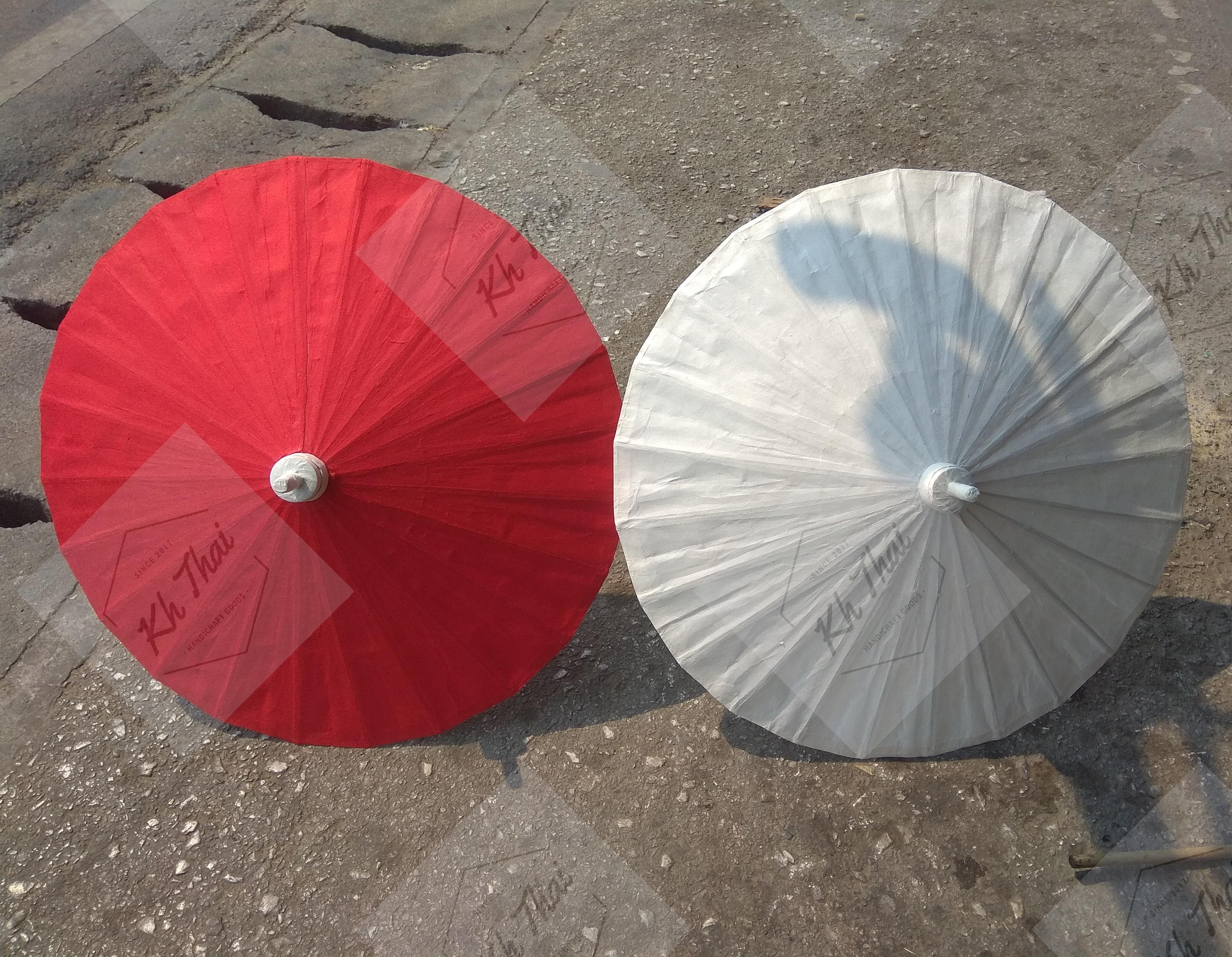 ร่มกระดาษสา สีล้วน 12 14 17 สีล้วนไม่เพ้น ขั้นต่ำ 12 คัน