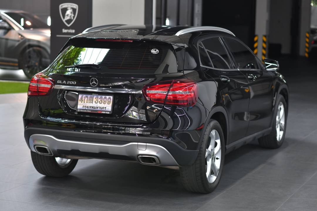 Mercedes Benz GLA 200 ปี 2019