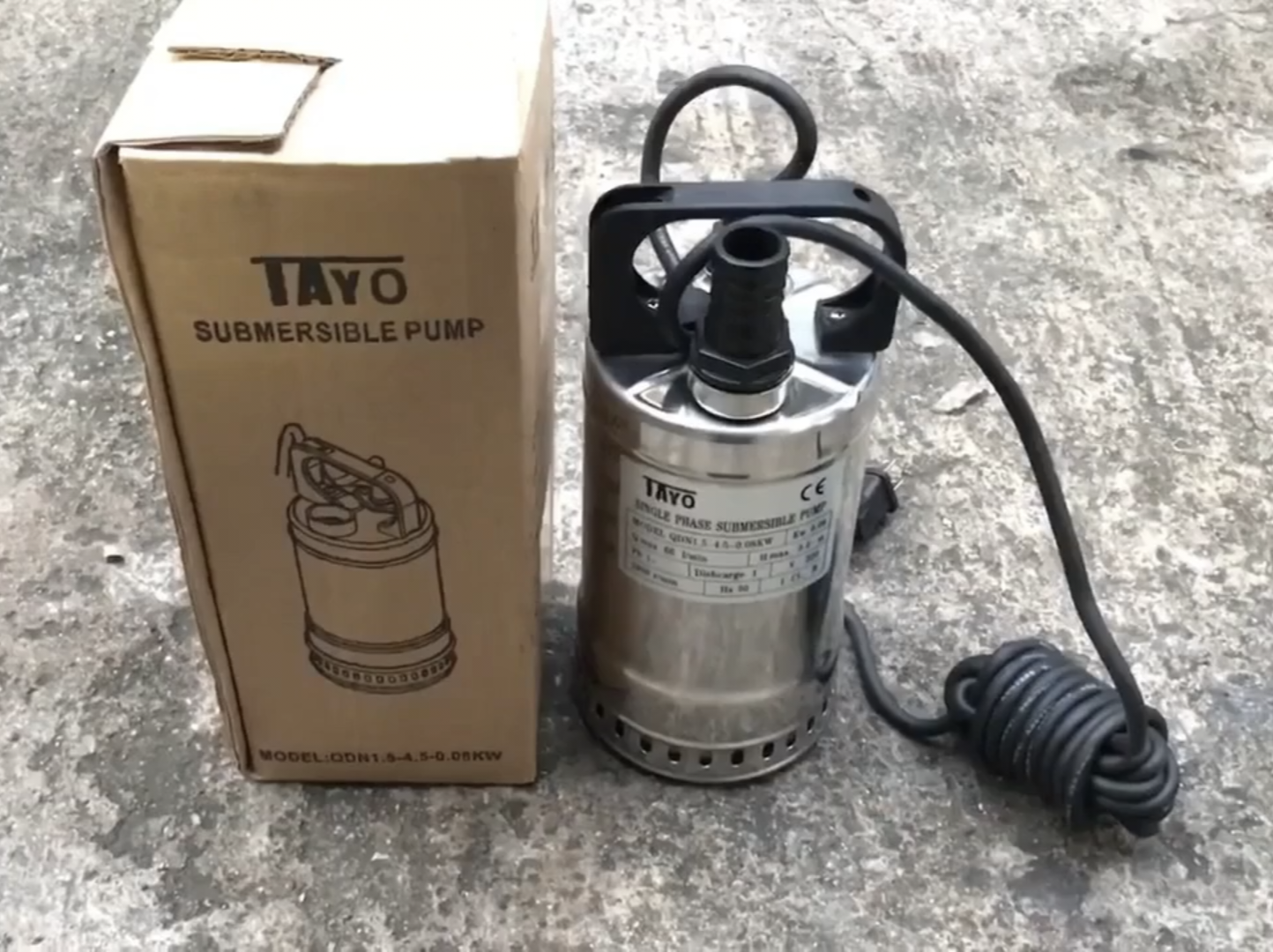 ไดโว่ ดูดน้ำ ดูดส้วม ยี่ห้อ Tayo ขนาด 1 นิ้ว ตัวเล็ก เส้นผ่าศูรย์กลางตัวปั๊ม 4.5 นิ้