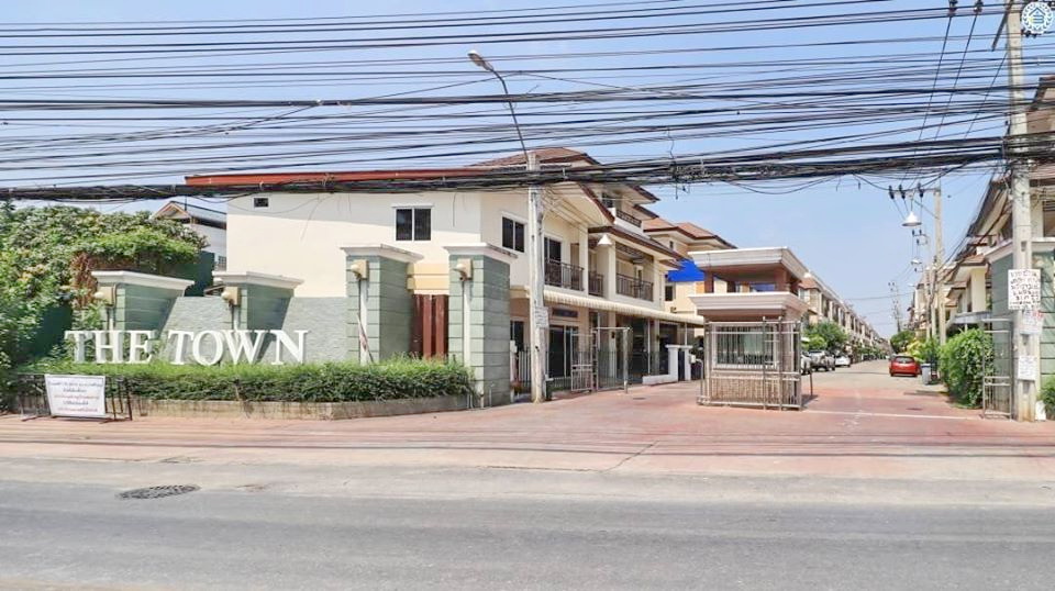 ขาย - เช่า ท/ฮ 3ชั้น สำหรับทำ Office พระราม 5