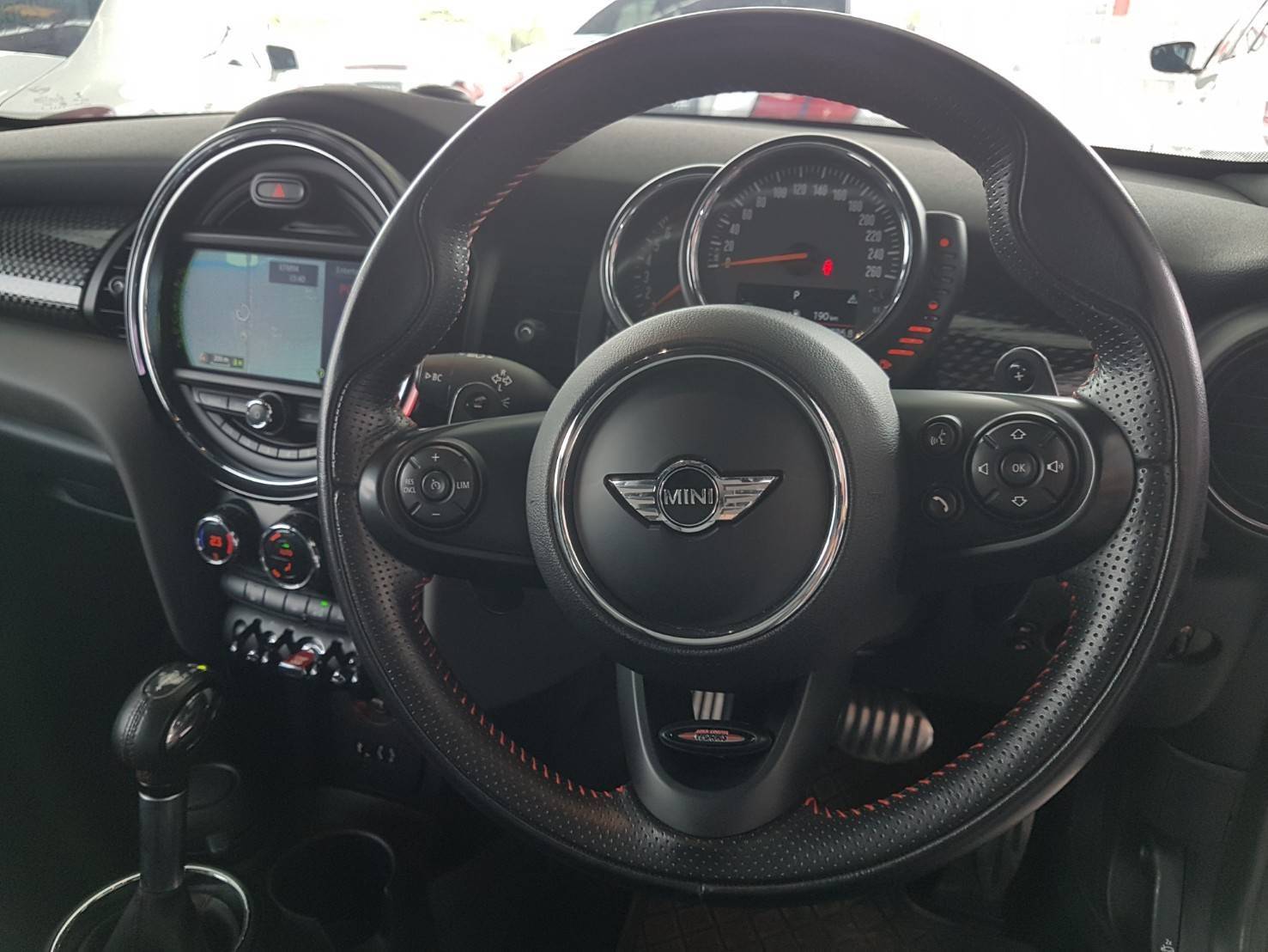 Mini Cooper S RHD john ปี 2015