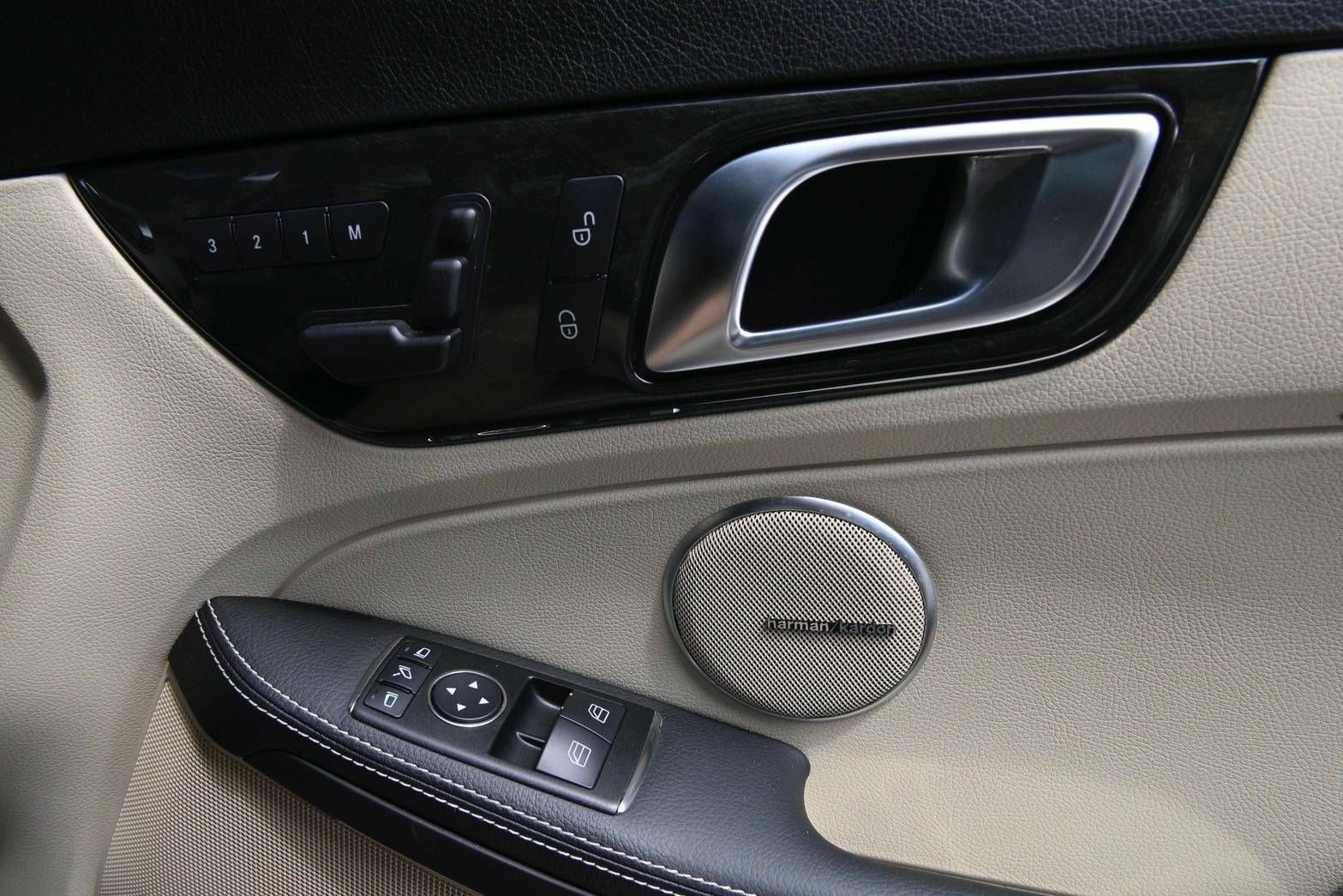 Mercedes-Benz SLK 250 AMG ปี 2012