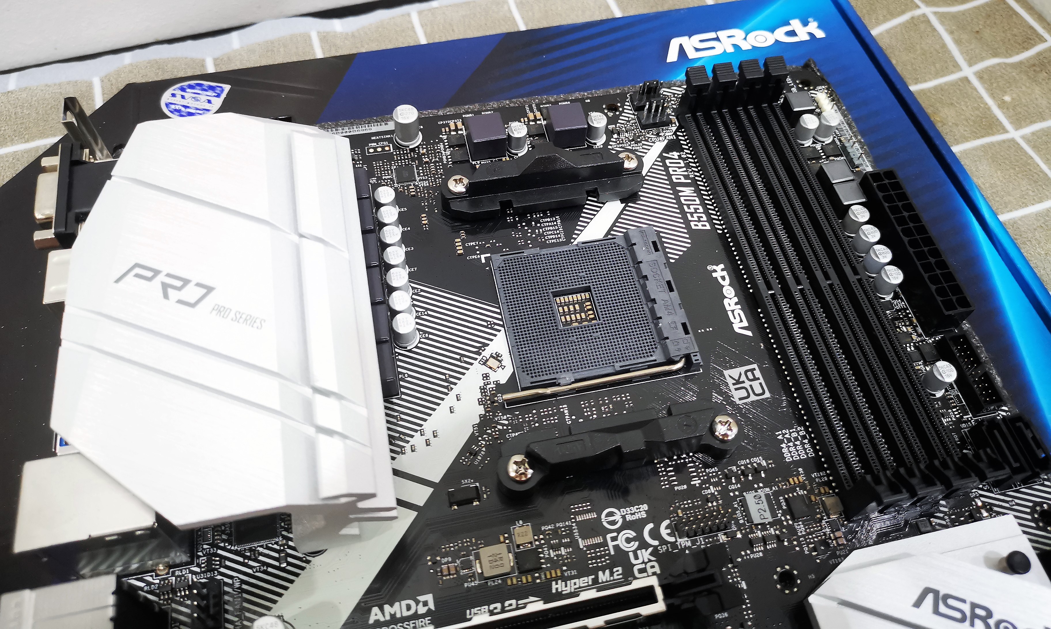 ASrock B550M Pro4