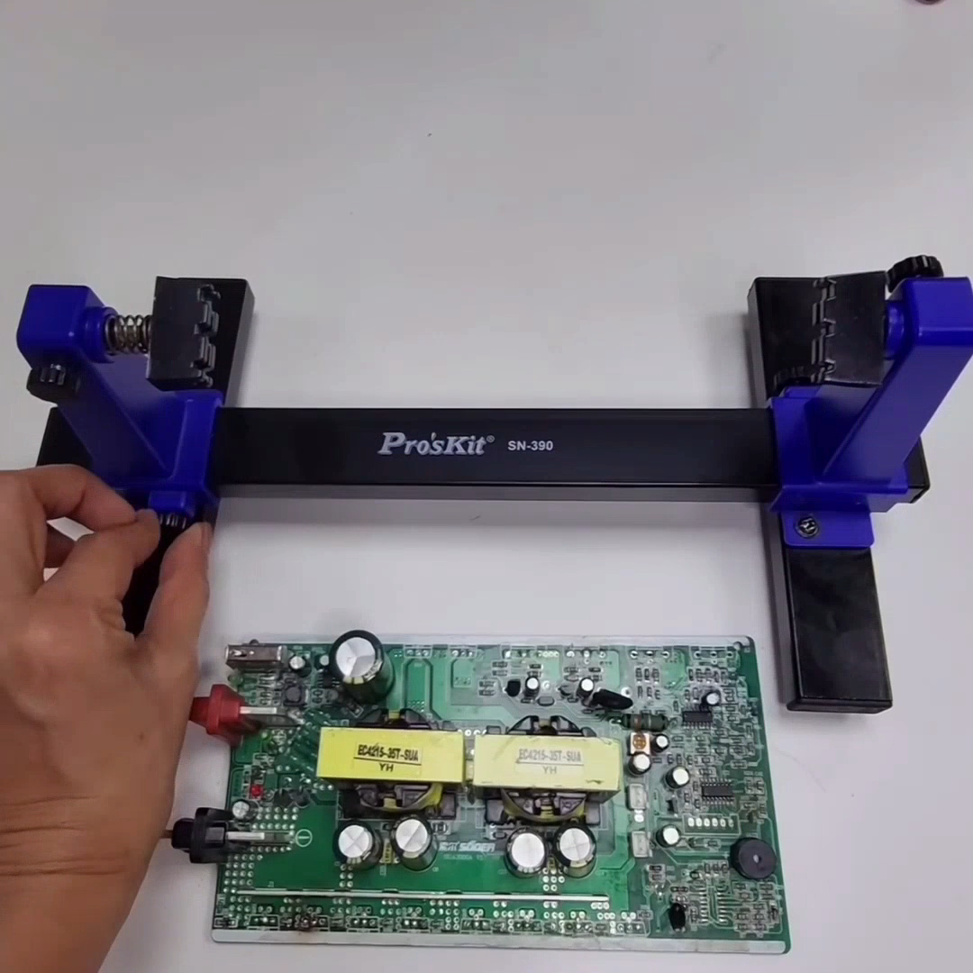 แท่นจับบอร์ด 360องศา บอร์ดมือถือ บอร์ดอิเล็คทรอนิกส์