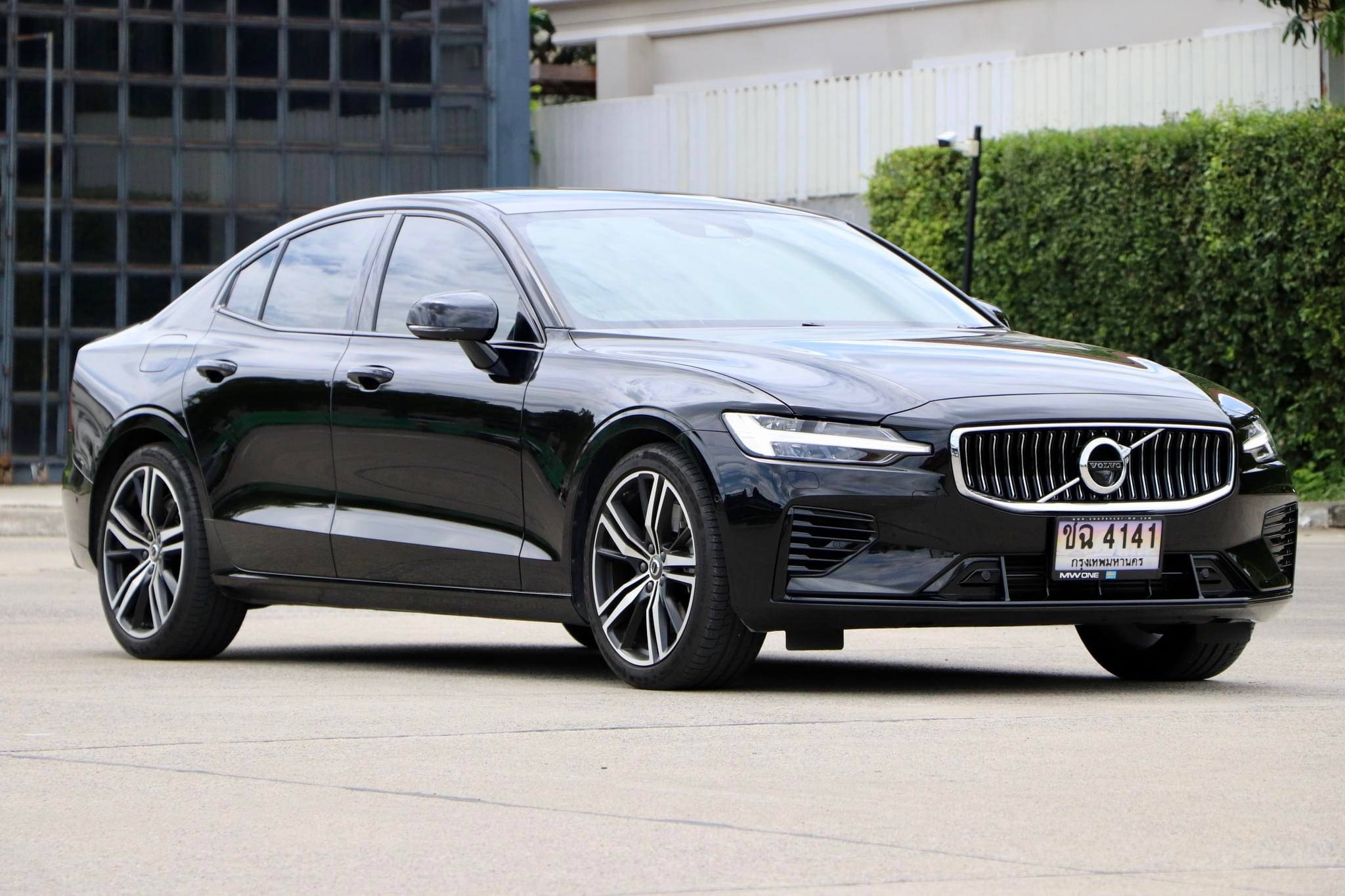 VOLVO S60 2.0 Recharge T8 R-Design ปี2022