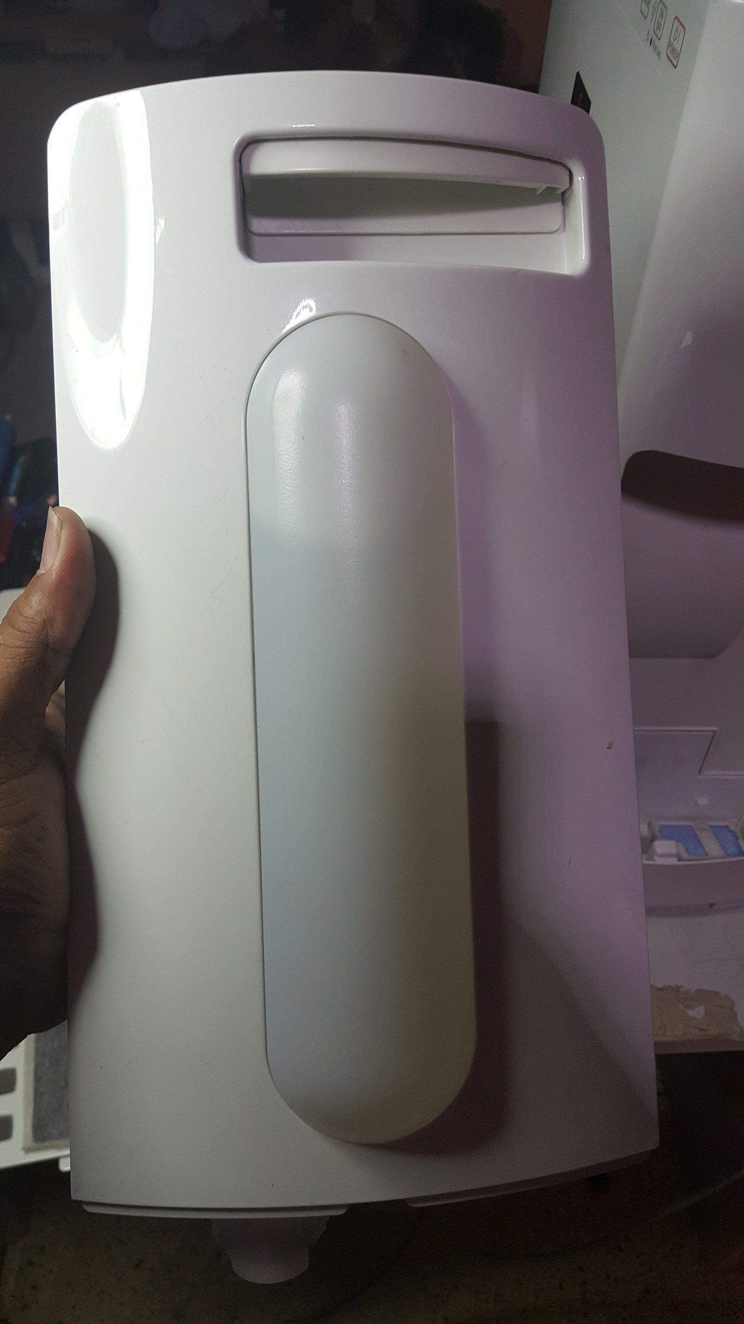 ซ่อมเครื่องฟอกอากาศ ยี่ห้อ SHARP รุ่น KC-930TA-W อาการไฟไม่เข้าเปิดไม่ติด