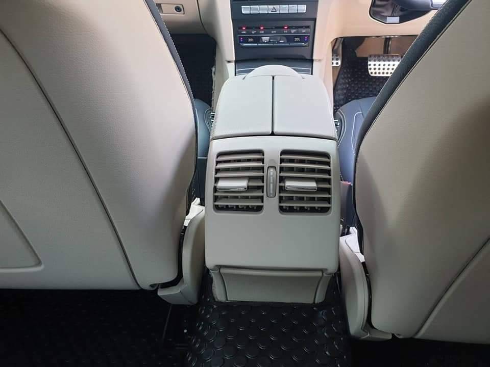 Mercedes Benz E200 Coupe AMG W207 ปี 2013
