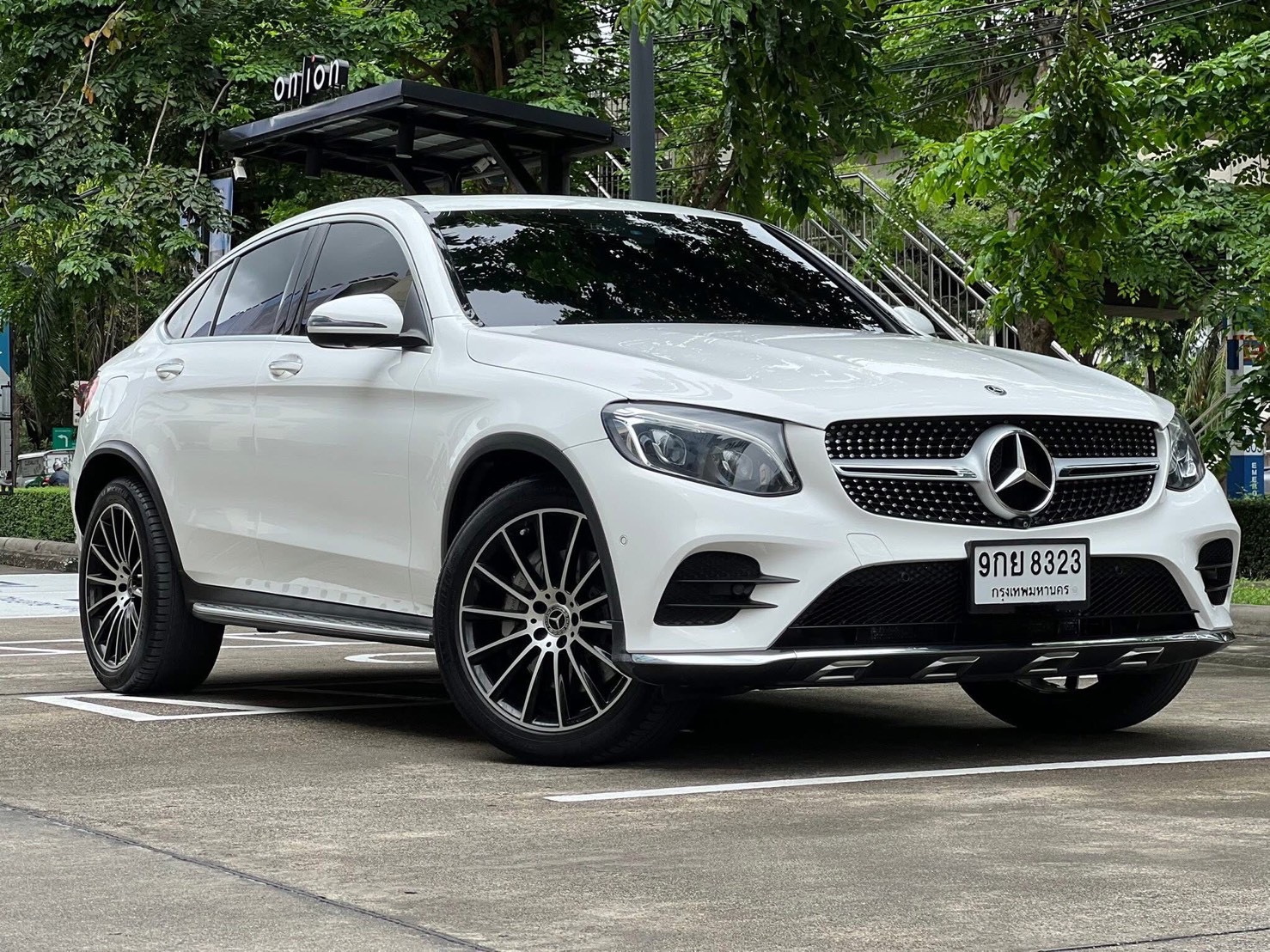 BENZ W253 GLC250d Coupe AMG Dynamic ปี 2017