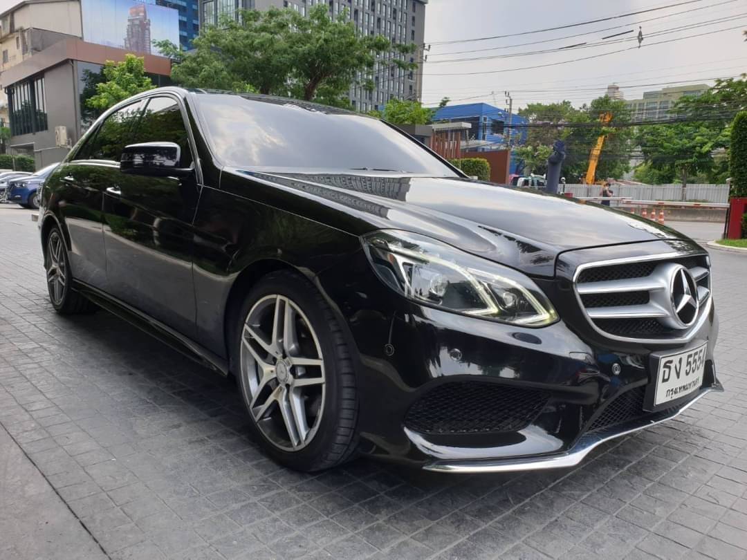 Mercedes E300 blutec Amg ปี 2013