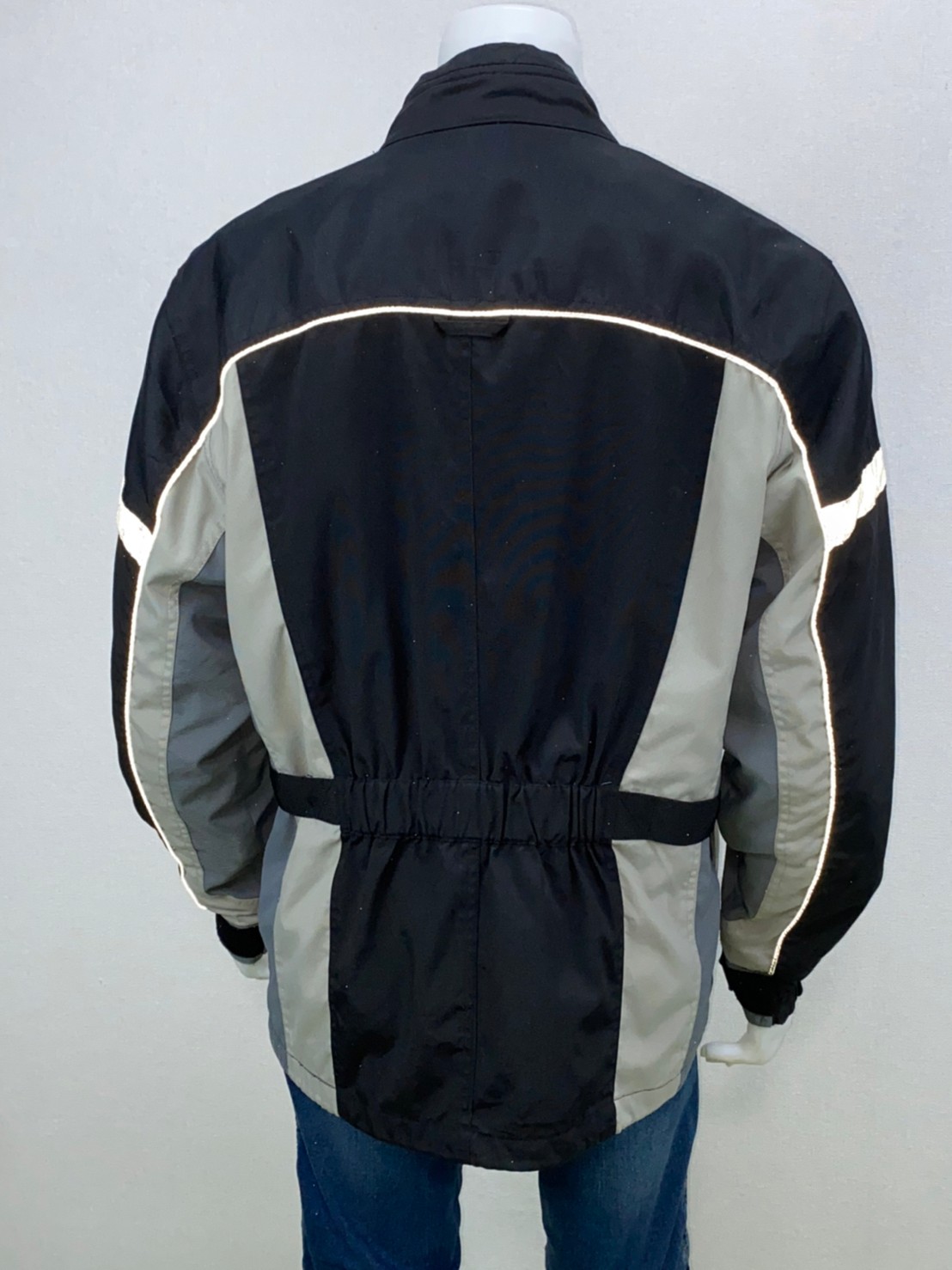 เสื้อขี่มอเตอร์ไซด์( มือสอง) RCTA 217 อก 48" ยาว 29" ยี่ห้อ**LEVIOR**