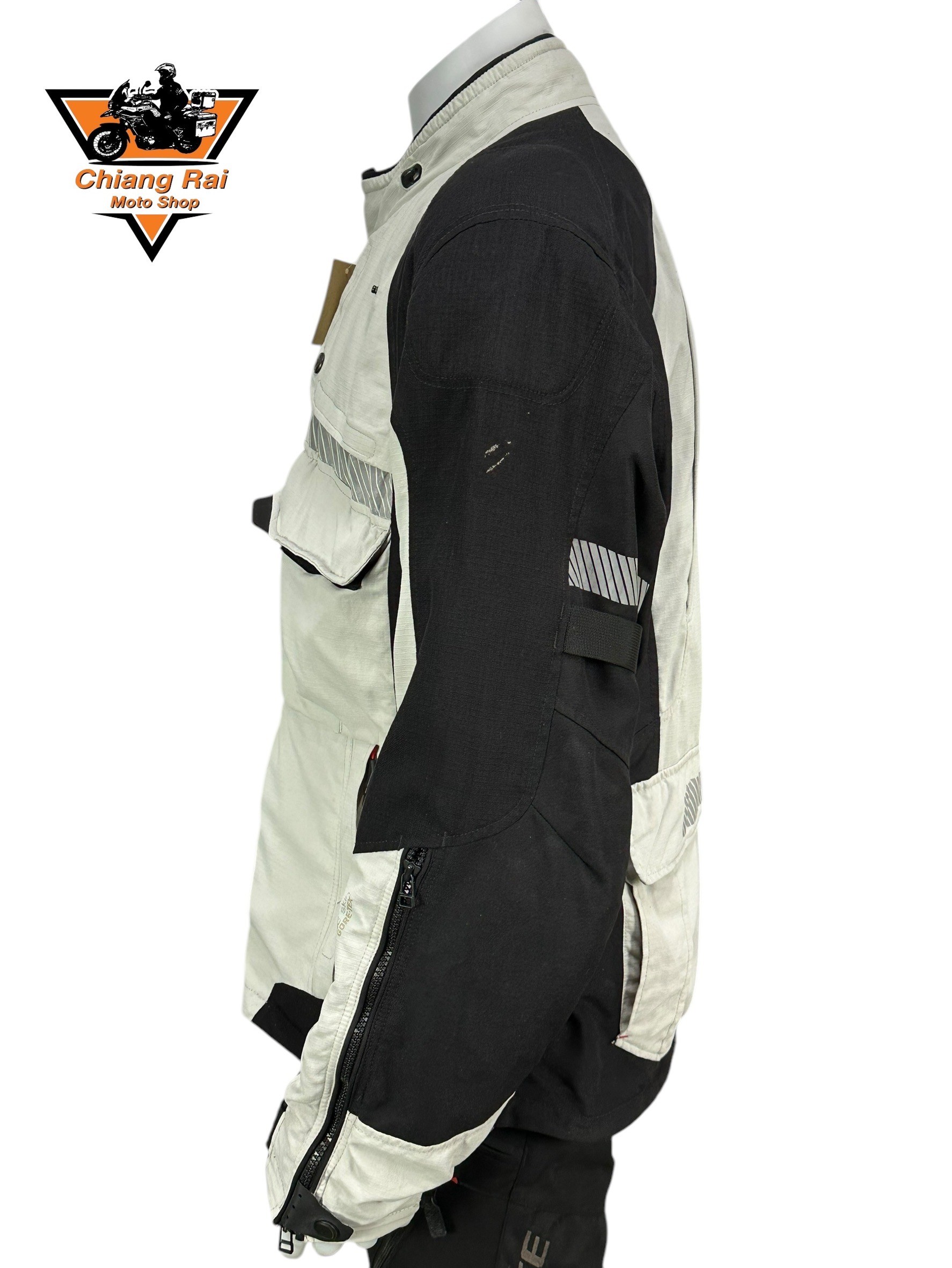 เสื้อขี่มอเตอร์ไซด์( มือสอง) RCTA 709 อก 50" ยาว 27 (XL) **REV'IT!**