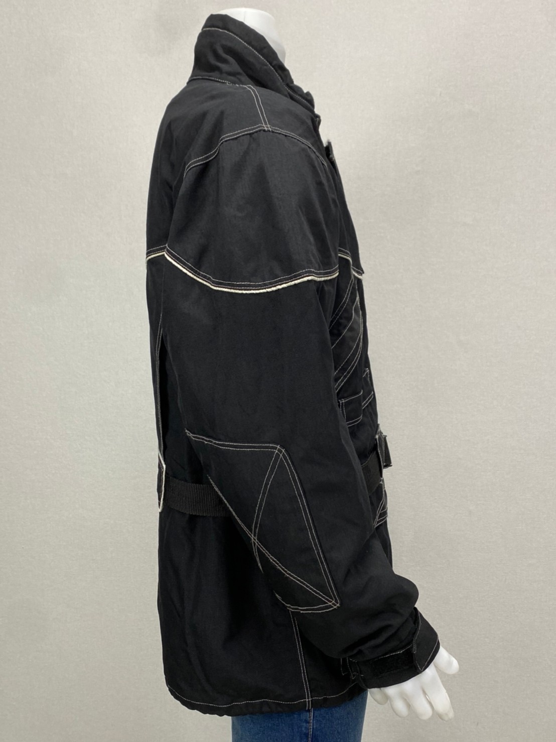 เสื้อขี่มอเตอร์ไซด์( มือสอง) RCTA 131 อก 50" ยาว 32" ยี่ห้อ**Furygan**