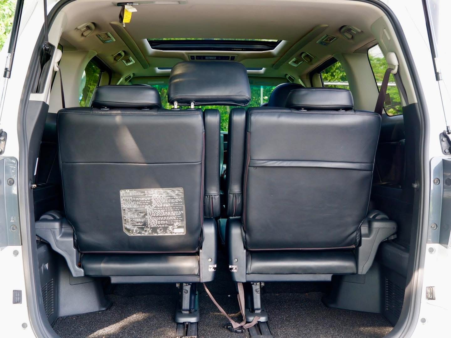 Toyota Vellfire 2.4 Z-Edition ปี 2010