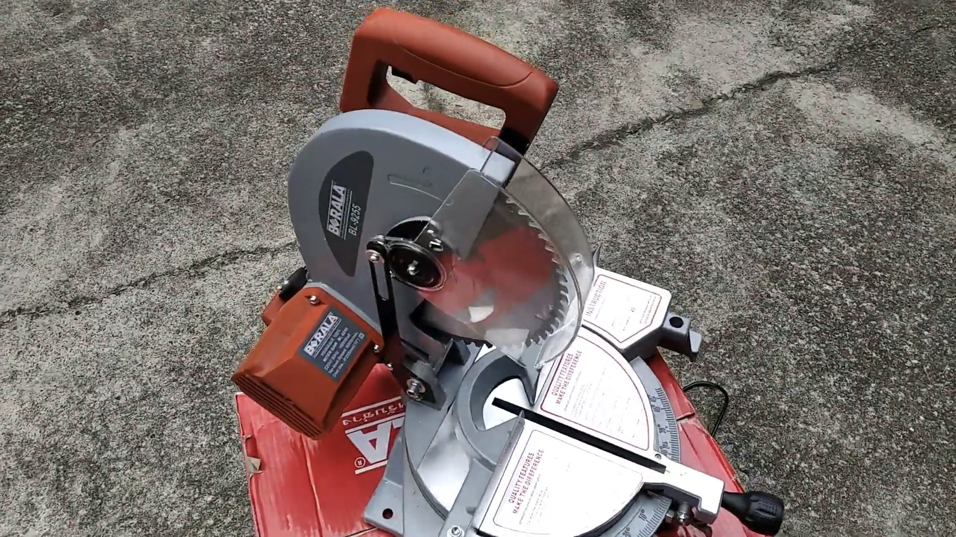 แท่นตัดองศา BERALA รุ่น BL-9255 ขนาด 10 นิ้ว