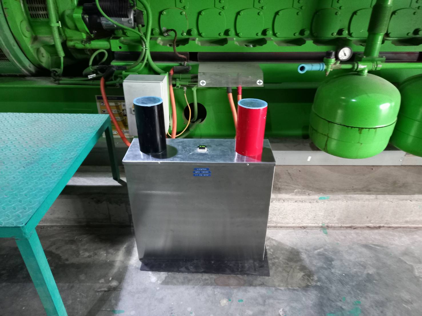 แบตเตอรี่ลิเธียมประกอบตามสั่ง OEM รถยกไฟฟ้า เครื่องจักร รถกอล์ฟ รถไฟฟ้า