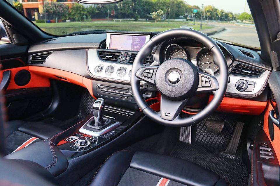 BMW Z4 2.0i M-Sport Pure Traction ปี 2014 จด15