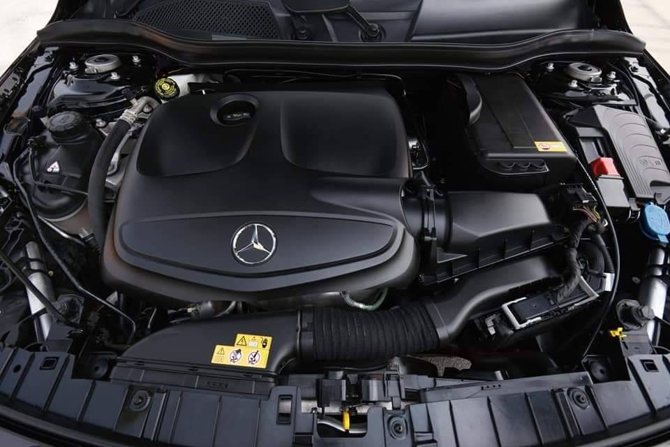 Mercedes Benz GLA200 ปี 2015