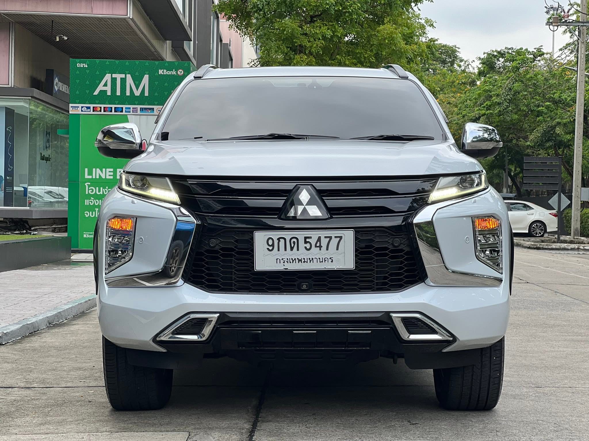 PAJERO 2.4GT Premium 4WD ปี 2019
