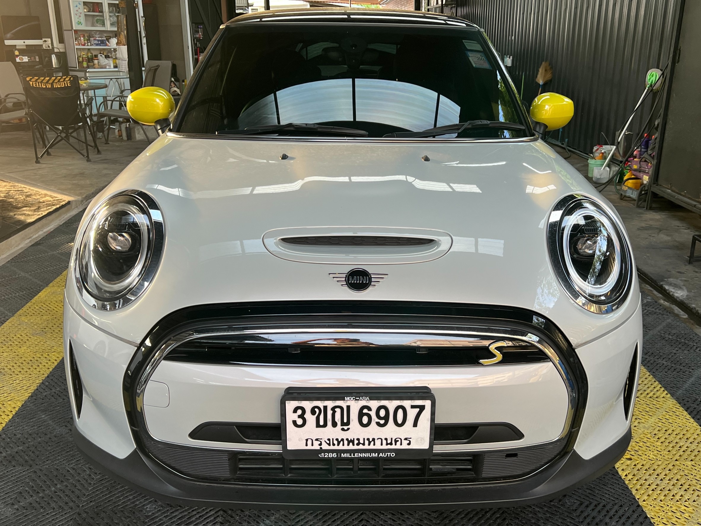 Mini cooper SE Hatch ปี 2022