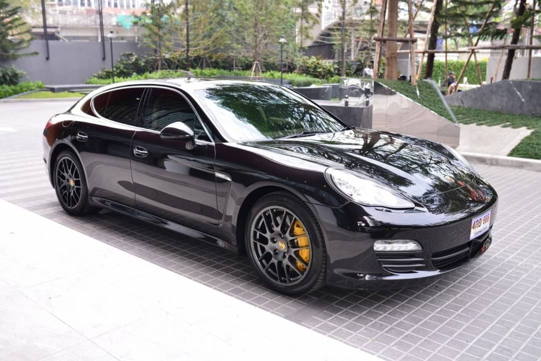 Porsche Panamera S ปี 2010