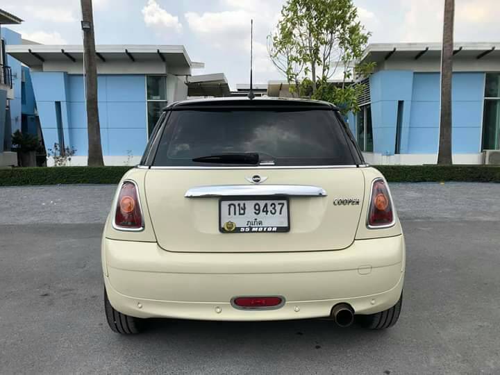 Mini Cooper RHD ปี 2010