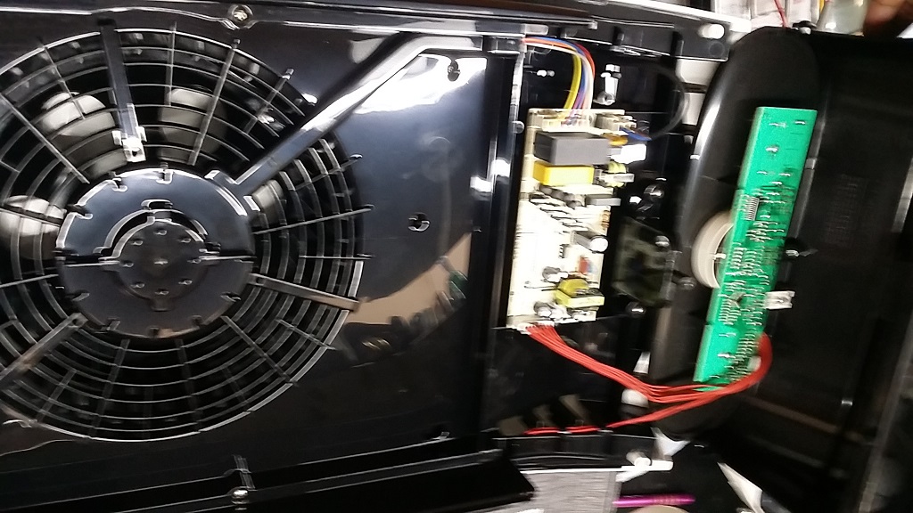 ซ่อมเครื่องฟอกอากาศ ยี่ห้อ PHILIPS รุ่น AC1215 อาการพัดลมหมุนเบา