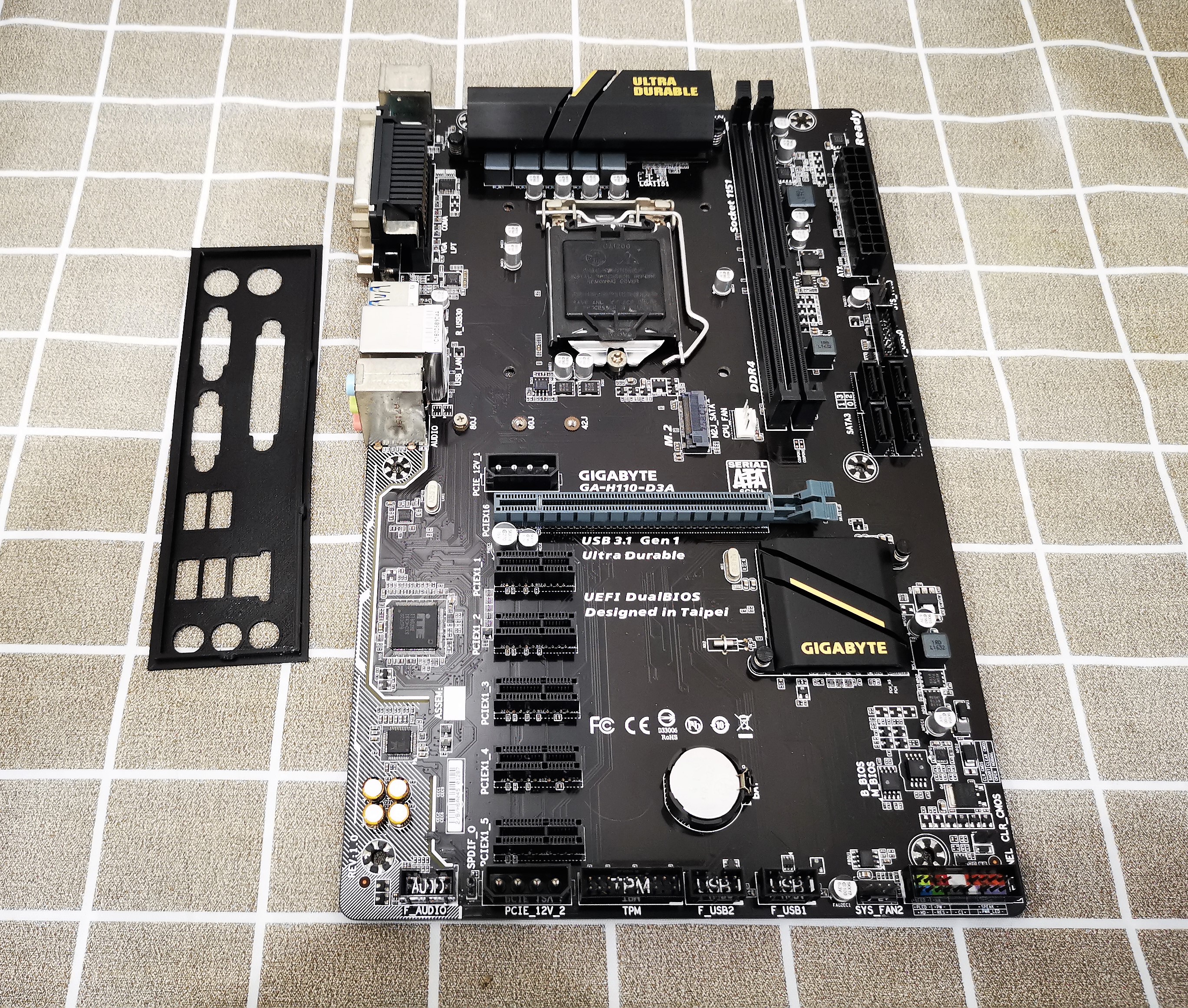 Gigabyte GA H110 D3A