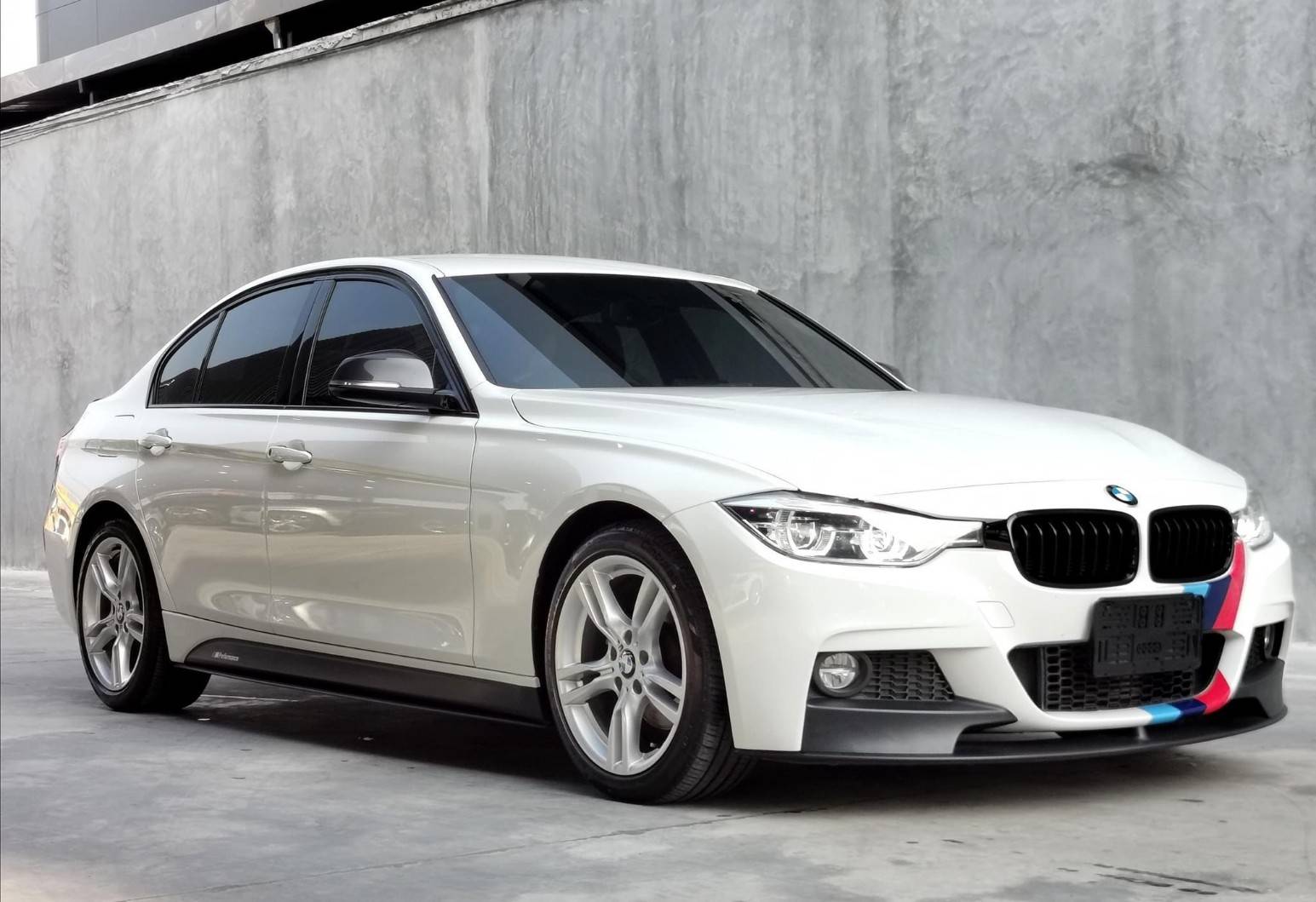 BMW SERIES 3 320D F30 M SPORT PACKAGE TWIN POWER TURBO ปี 2017