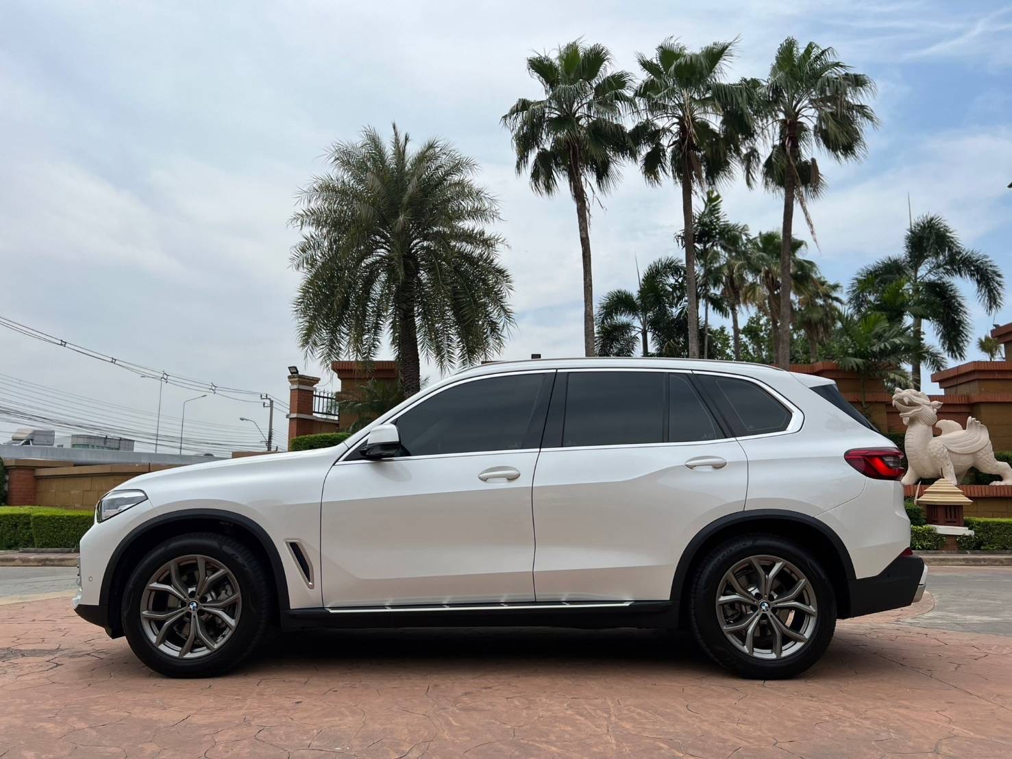 BMW X5 xDrive30d xLine ปี 2021
