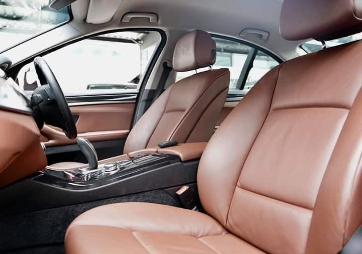BMW 523i ปี 2012