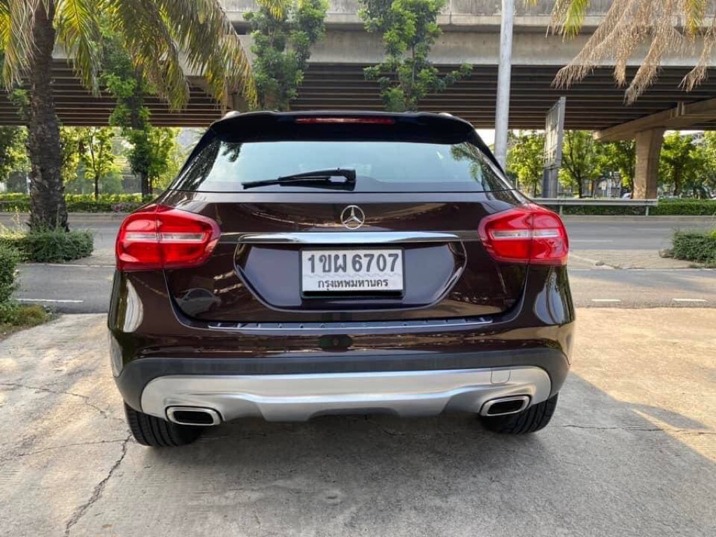 Mercedes Benz GLA200 Urban ปี 2015