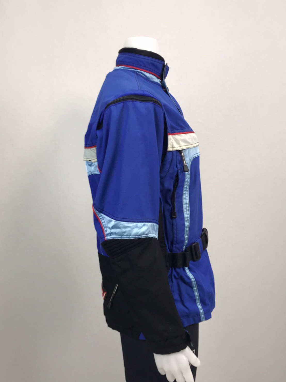 เสื้อขี่มอเตอร์ไซด์( มือสอง) RCT 920 อก 46" ยาว 28" ยี่ห้อ**OXBOW**(ไม่มีการ์ด)