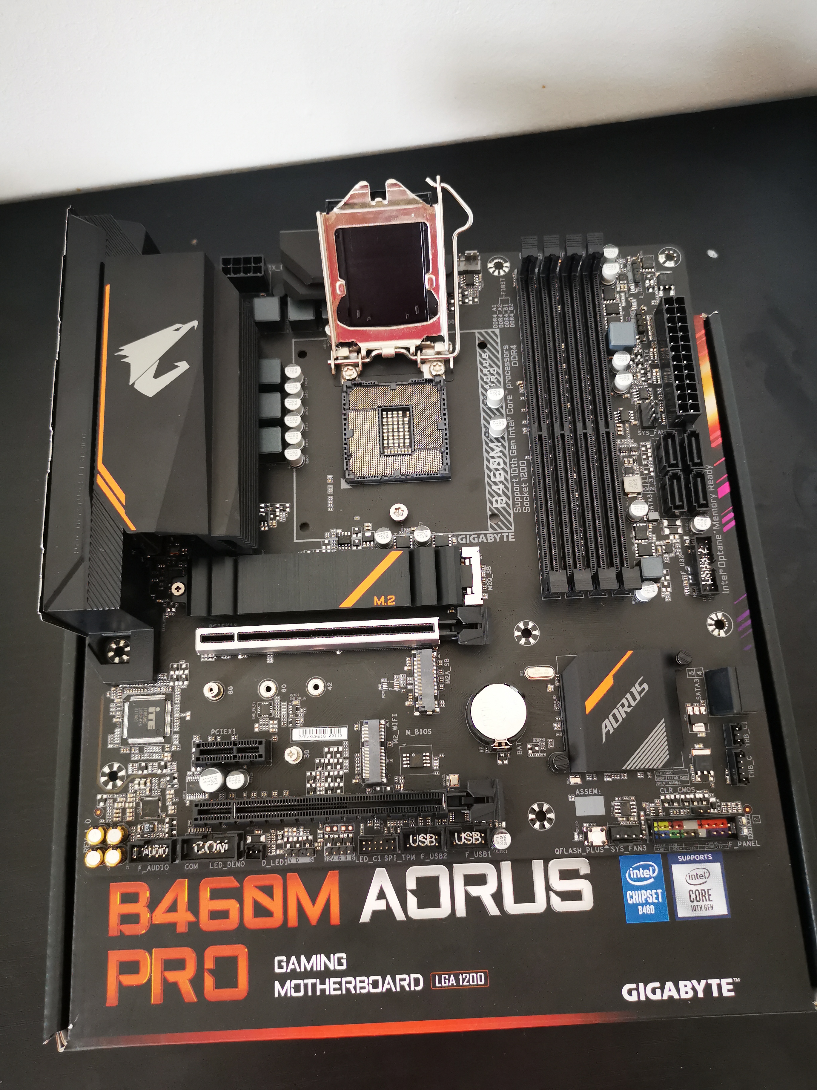 GIGABYTE B460M AORUS PRO