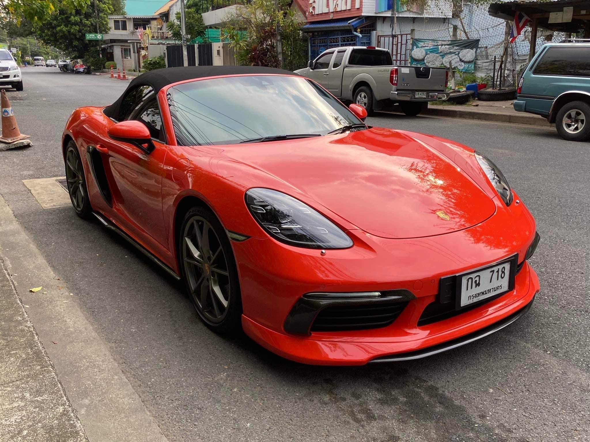 Porsche 718 Boxster ปี 2017