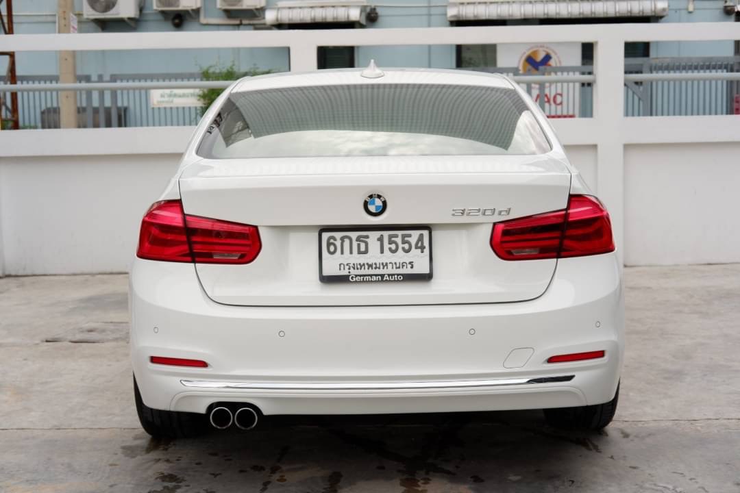 BMW 320d (F30)Lci Diesel ปี 2017