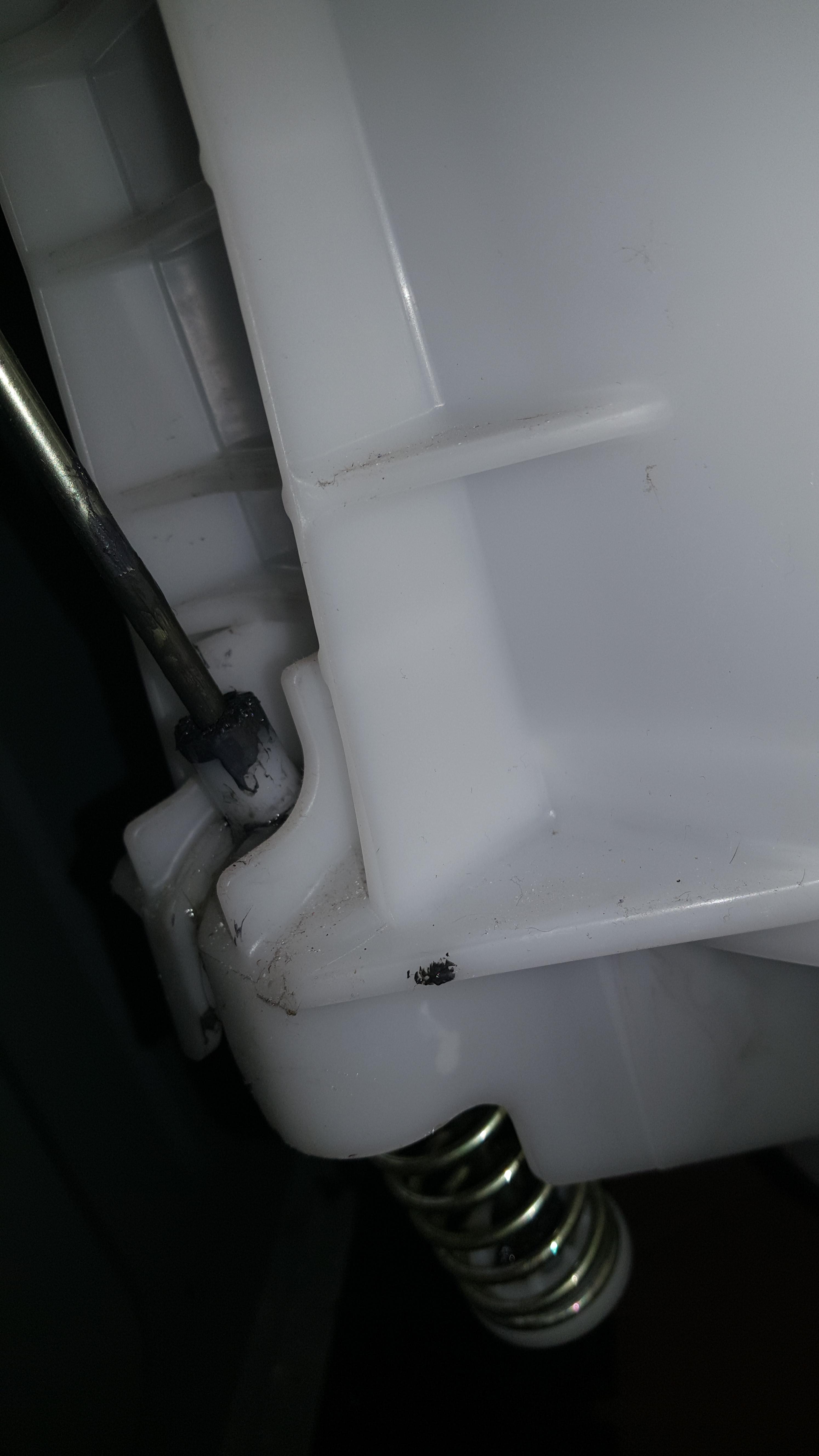 ซ่อมเครื่องซักผ้า SAMSUNG รุ่น WA16F7S9MT อาการมีเสียดังขณะเครื่องปั่นหมาด