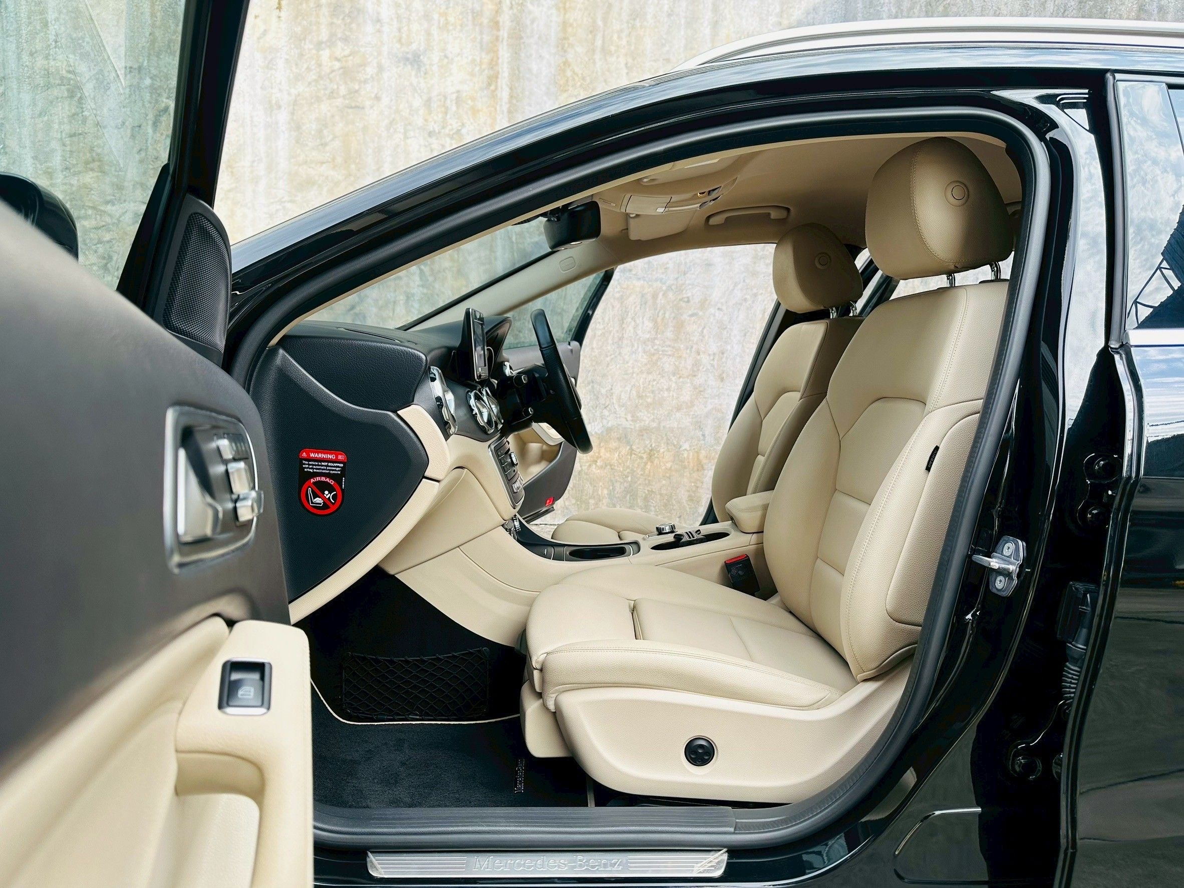 Mercedes-Benz GLA200 W156 ปี 2020