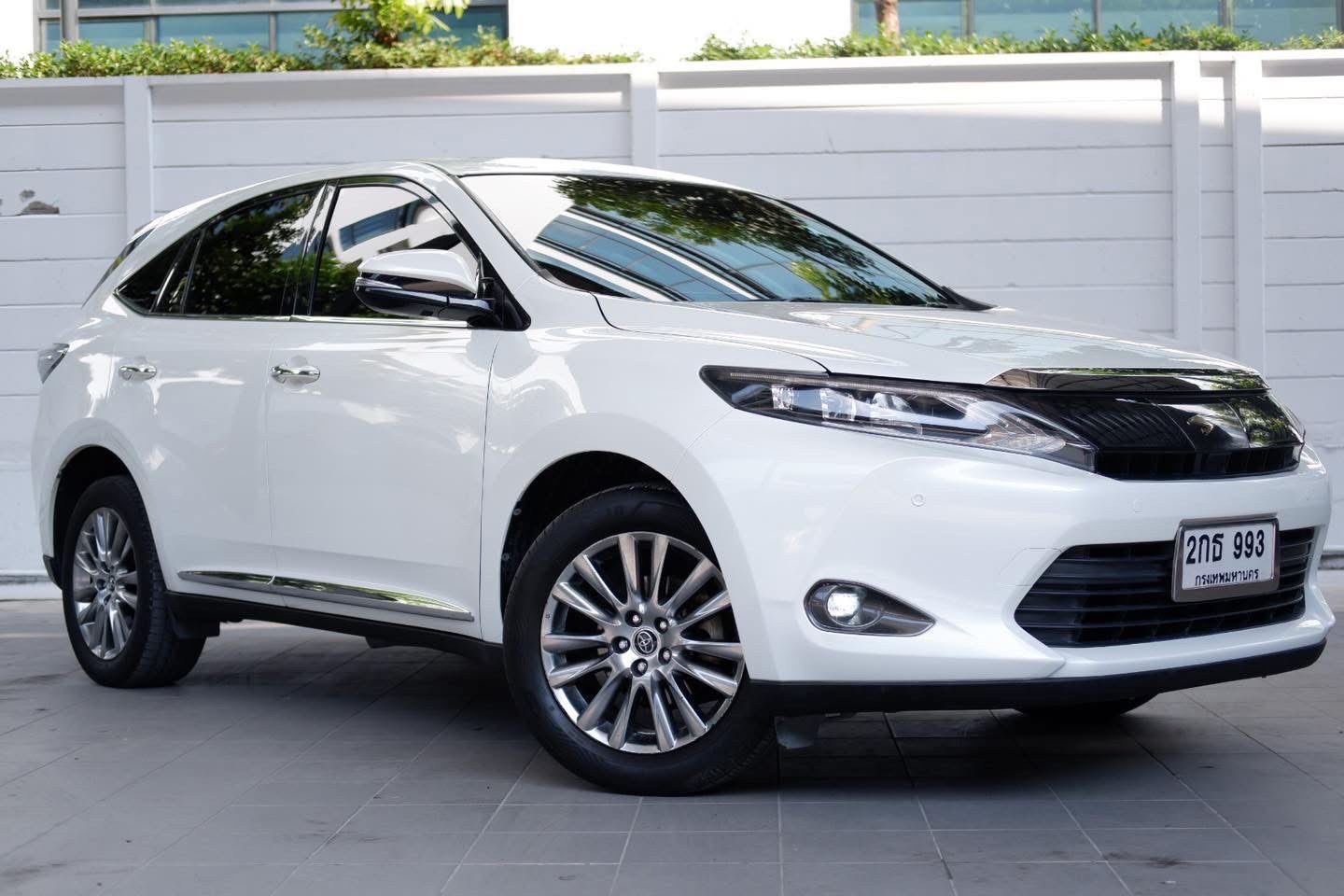 TOYOTA HARRIER ปี 2014