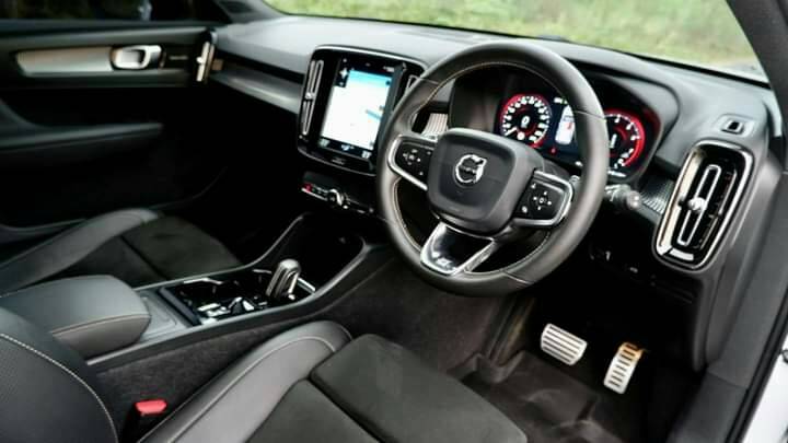 Volvo XC40 T5 R-Design AWD ปี 2019