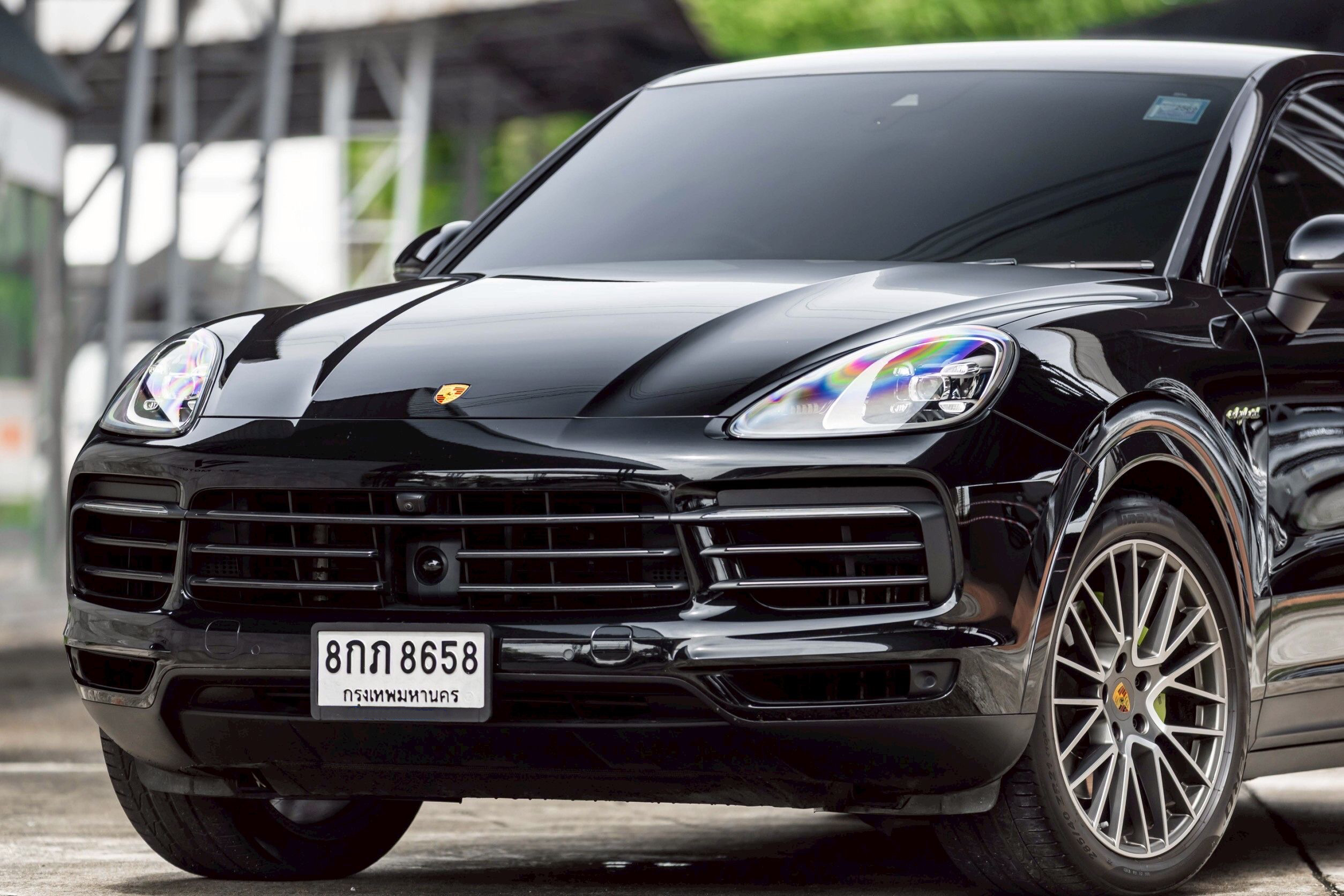 Porsche Cayenne Coupe Platinum Edition ปี 2023