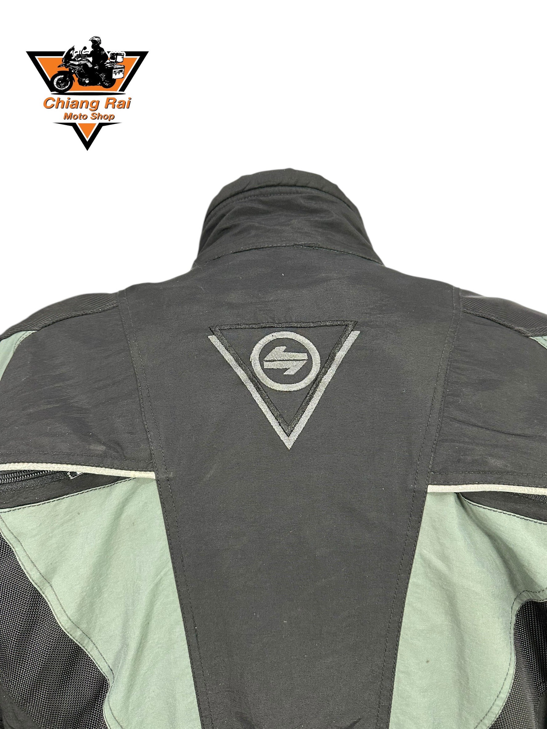 เสื้อขี่มอเตอร์ไซด์( มือสอง) RCTA 723 อก 50" ยาว 30 (XL) **ORINA**