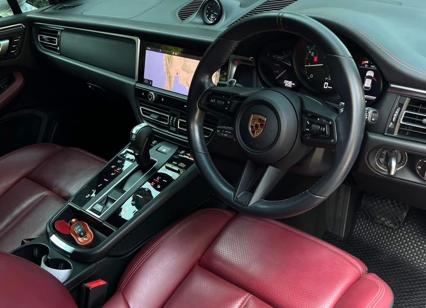 PORSCHE MACAN PDK ปี 2022