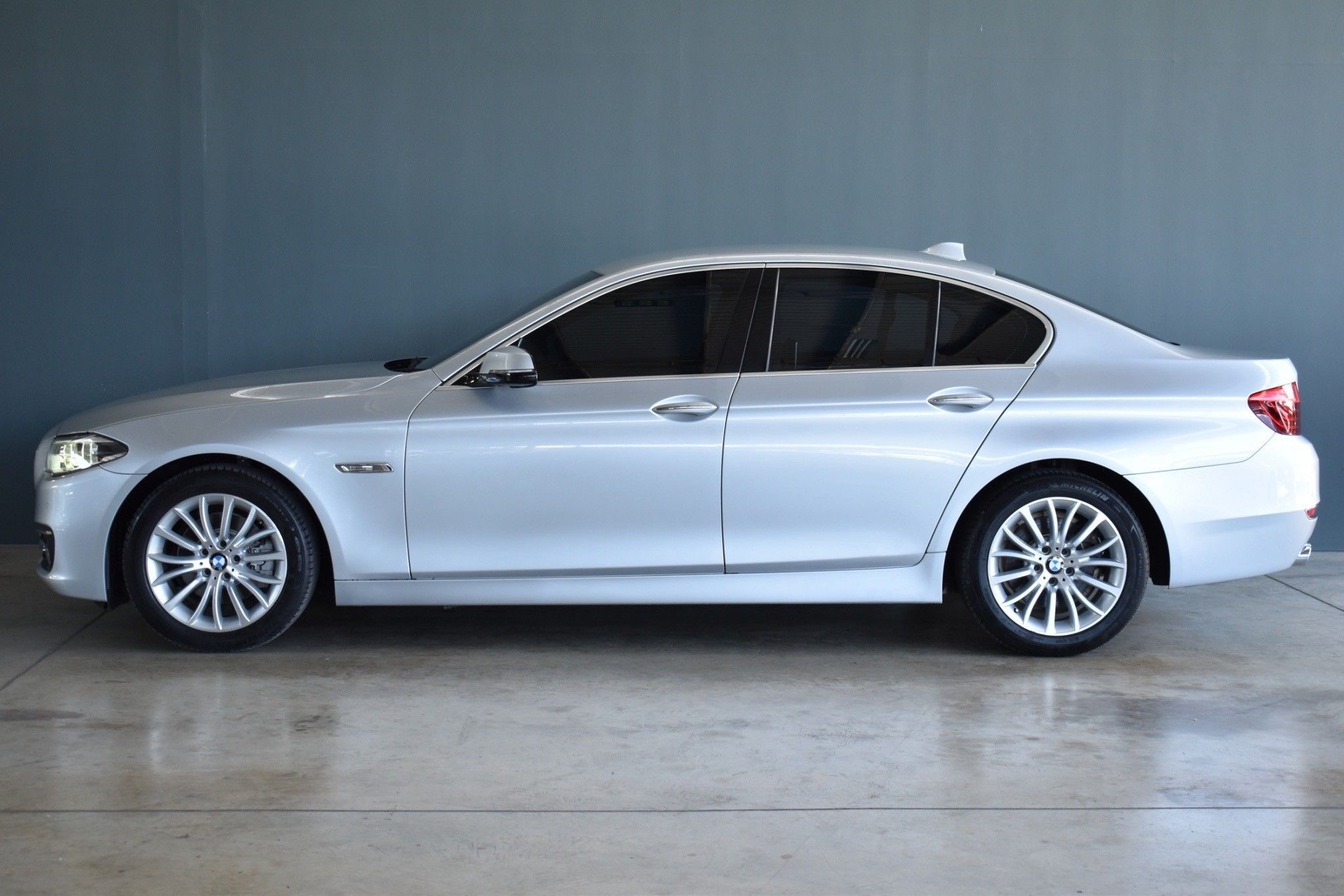 BMW 525d ปี 2016