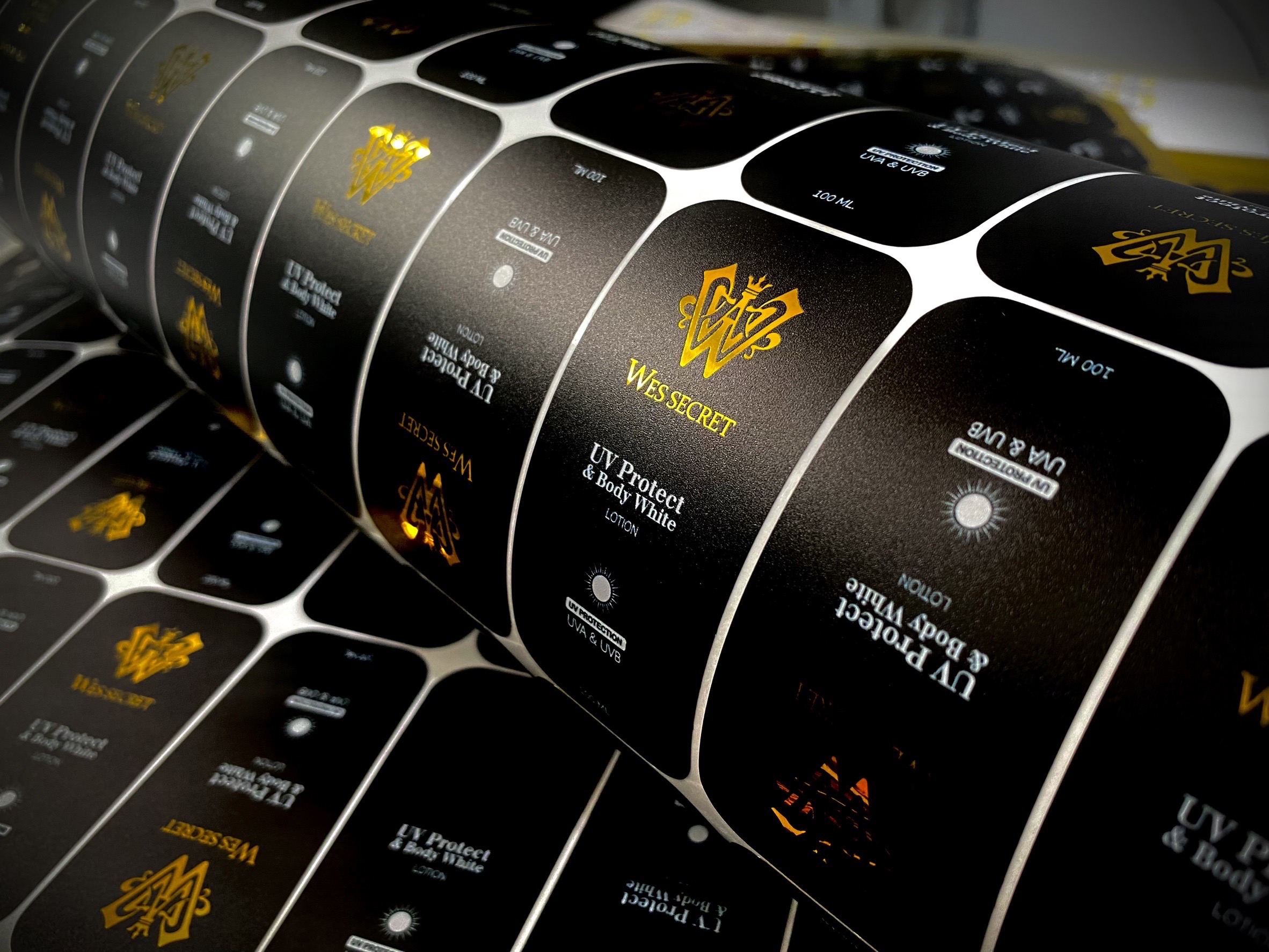 สติ๊กเกอร์ฉลากสินค้าฟรอยทอง ฟอยล์